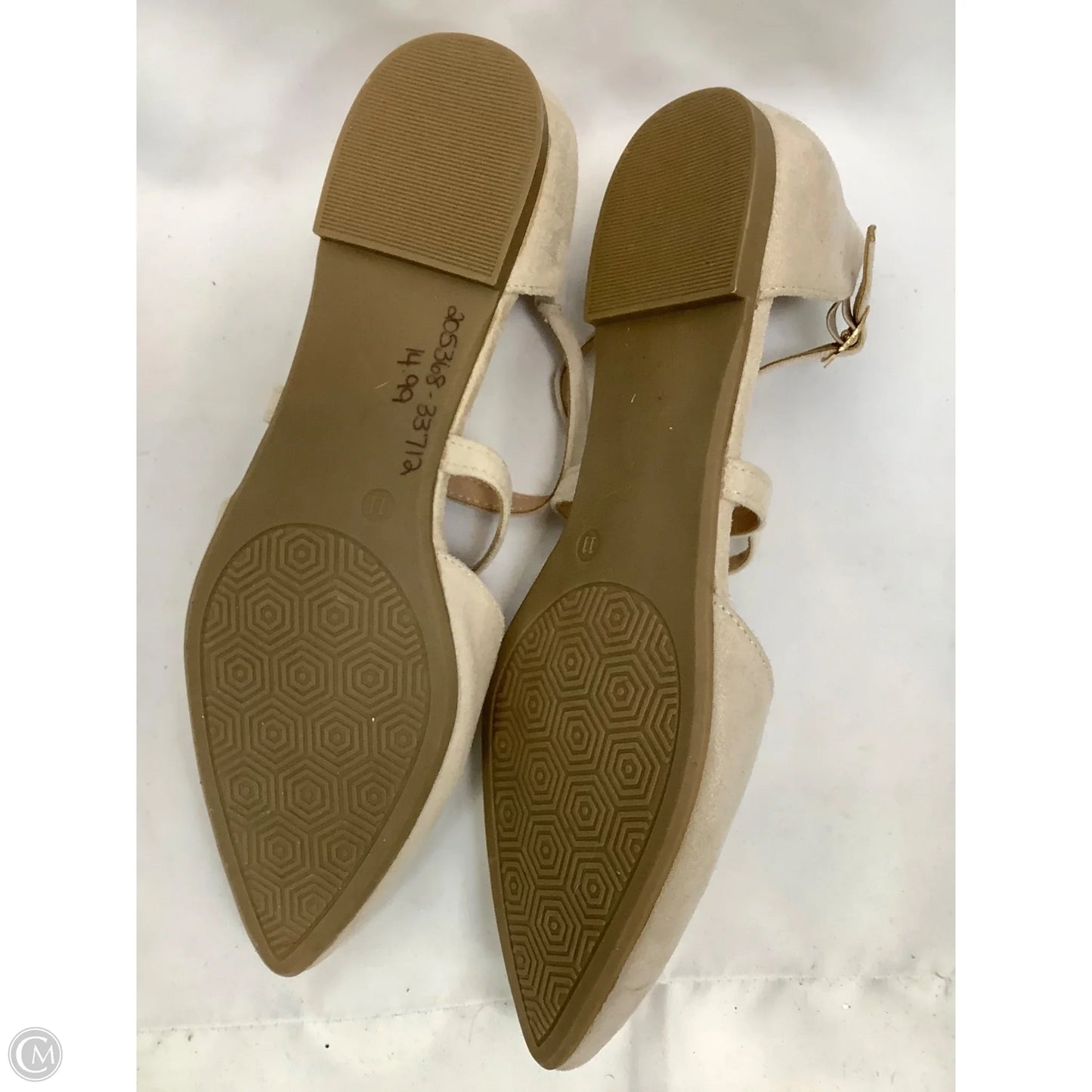 Shoes Flats By Clothes Mentor In Beige, Size: 11