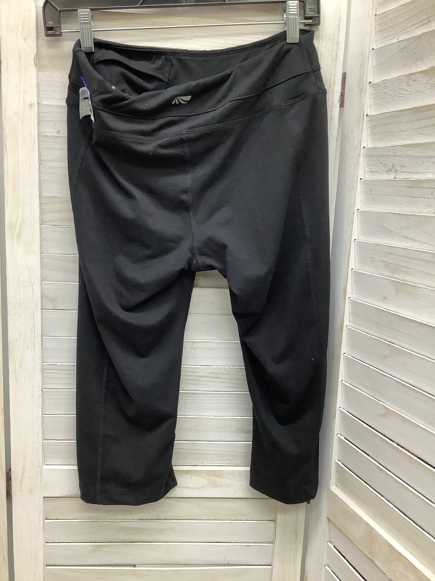 Athletic Leggings Capris By Marika Size: M