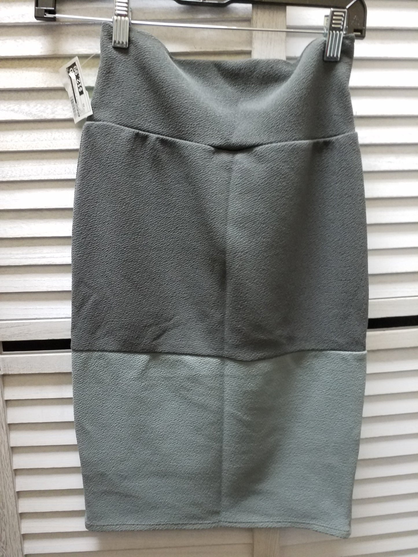 Skirt Mini & Short By Lularoe Size: Xs