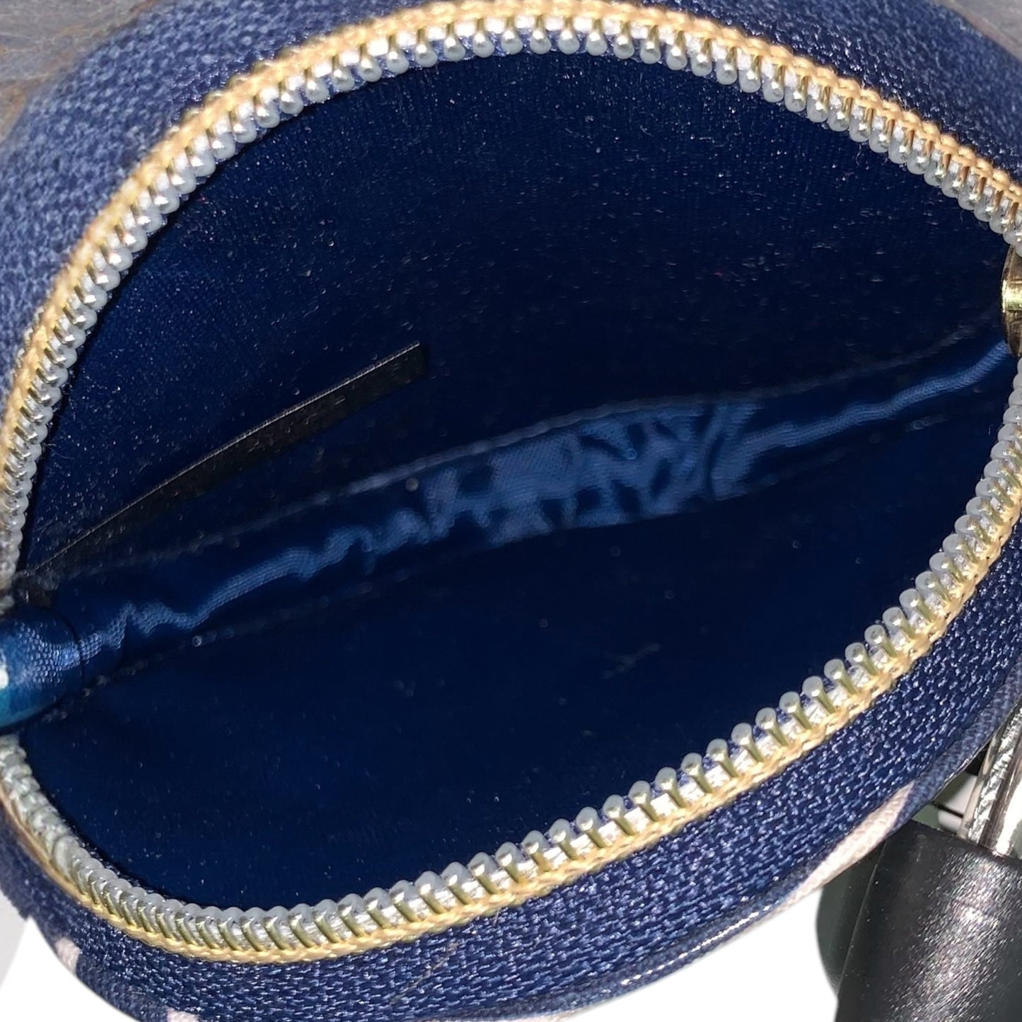 Coin Purse By Mundi, Size: Small