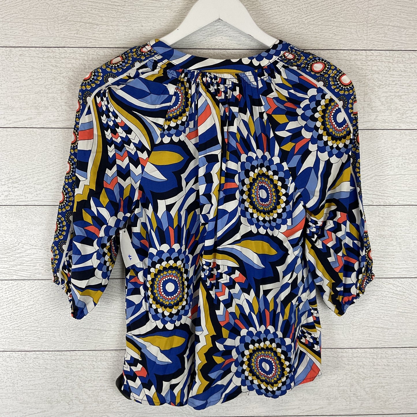 Top Long Sleeve By Crown And Ivy Size: S