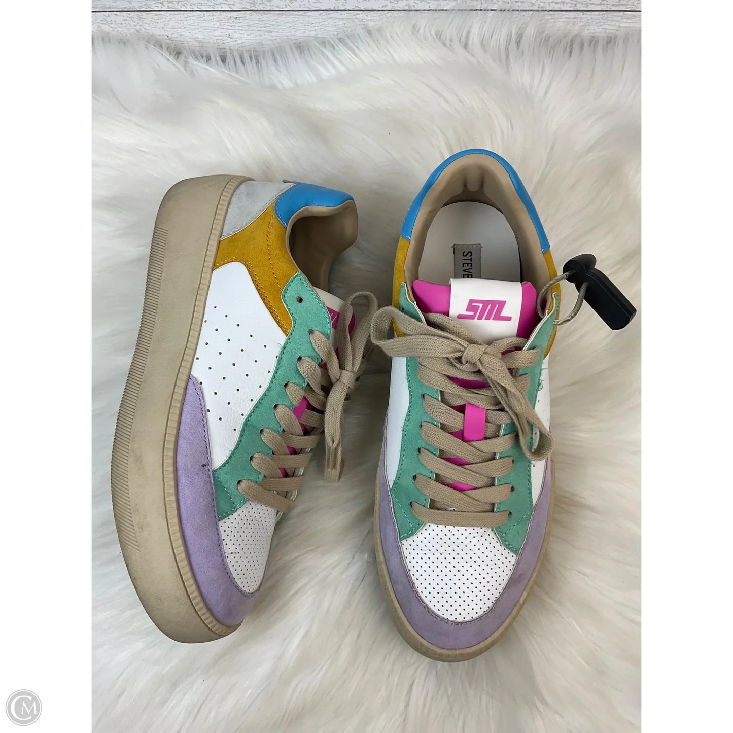 Shoes Sneakers By Steve Madden In Multi-colored, Size: 9