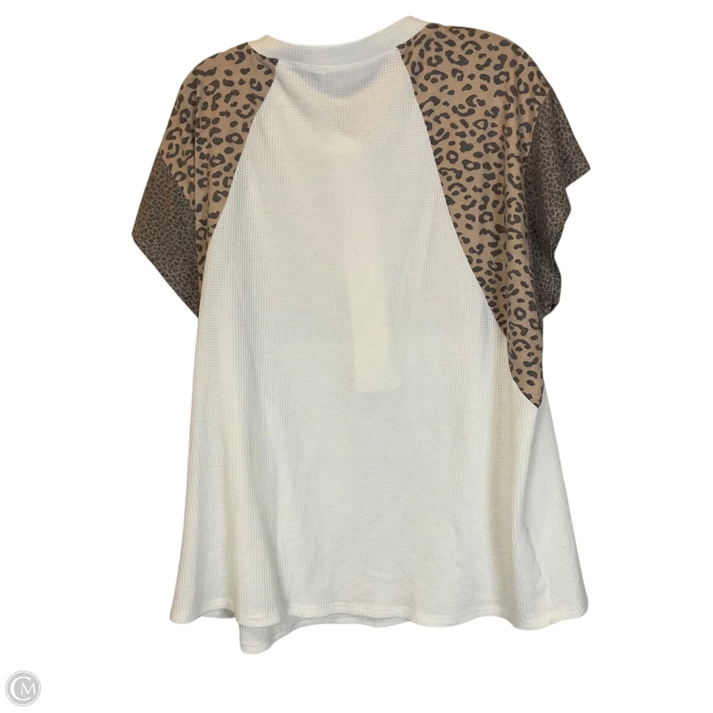 Top Short Sleeve By Entro In White, Size: 1x