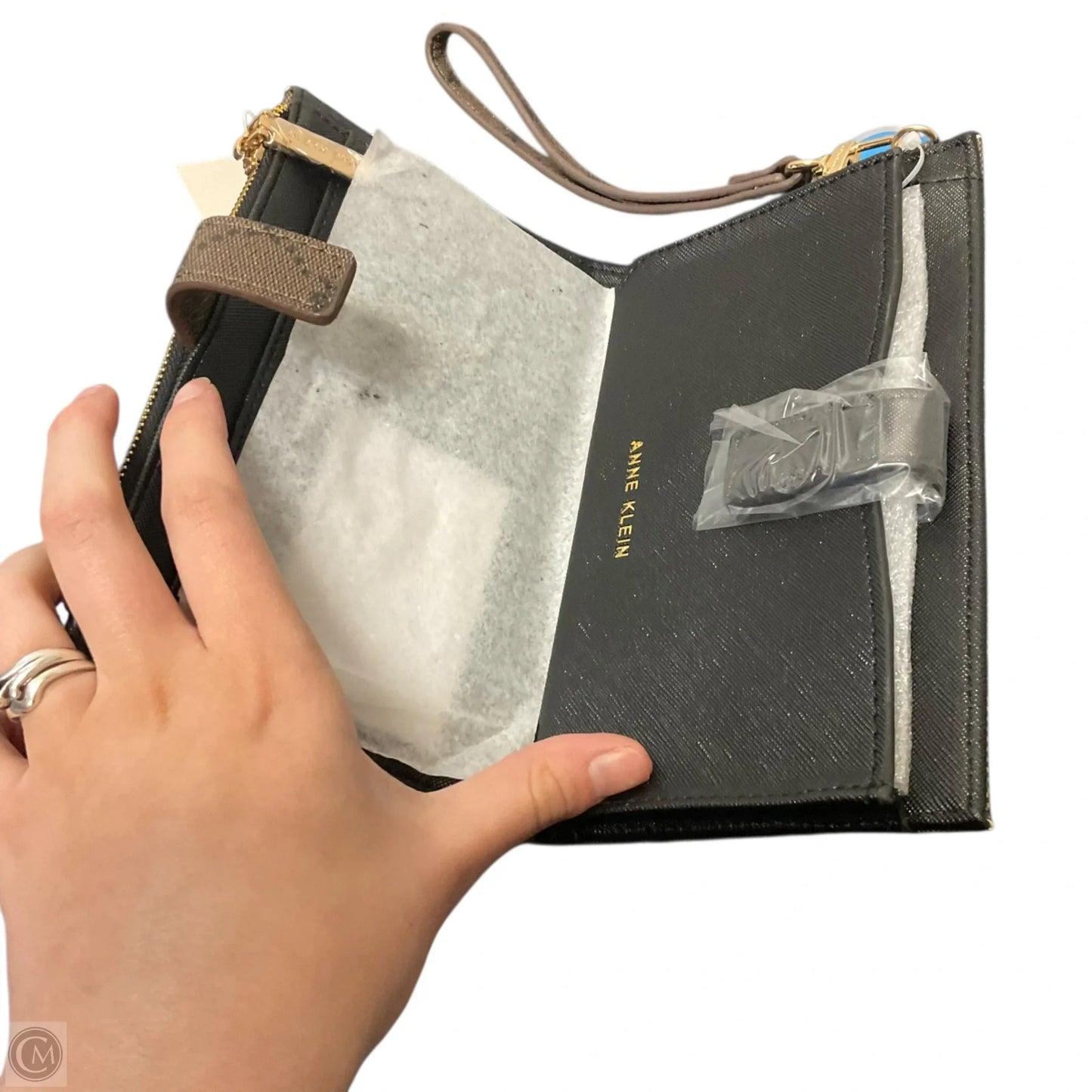 Wallet By Anne Klein, Size: Medium