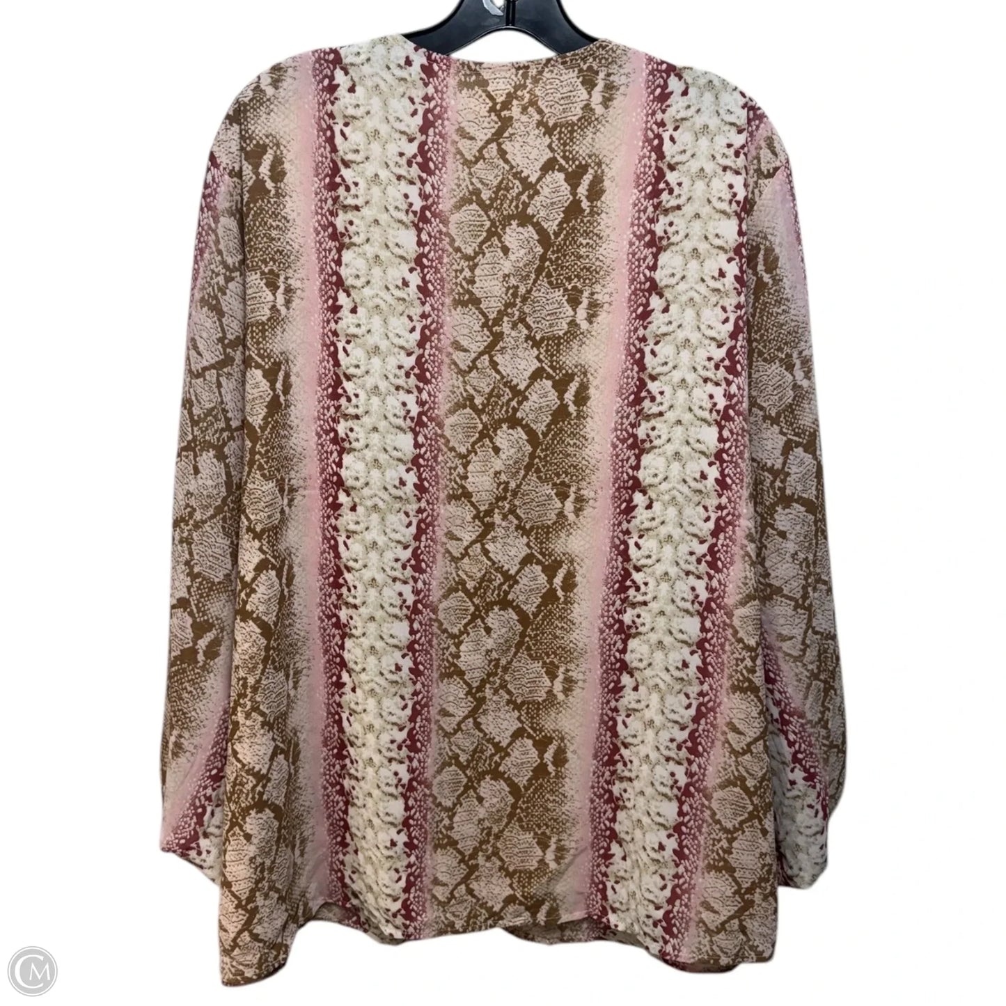 Top Long Sleeve By Entro In Snakeskin Print, Size: Xl