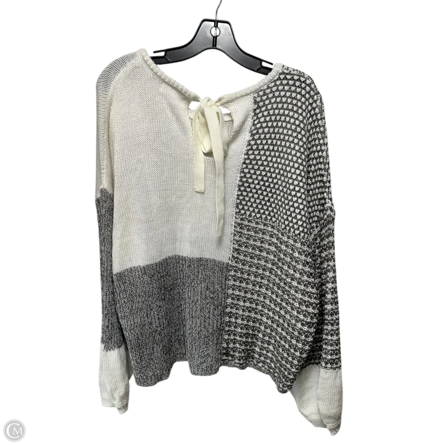 Sweater By Blu Pepper In Grey & White, Size: L