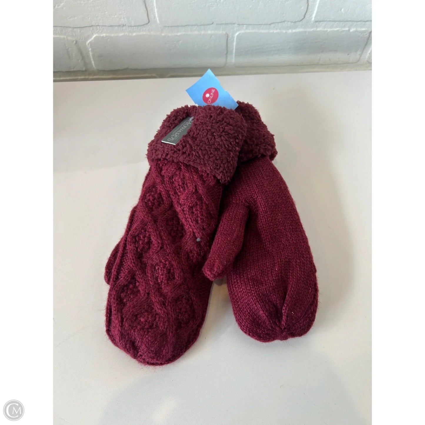 Mittens By Clothes Mentor