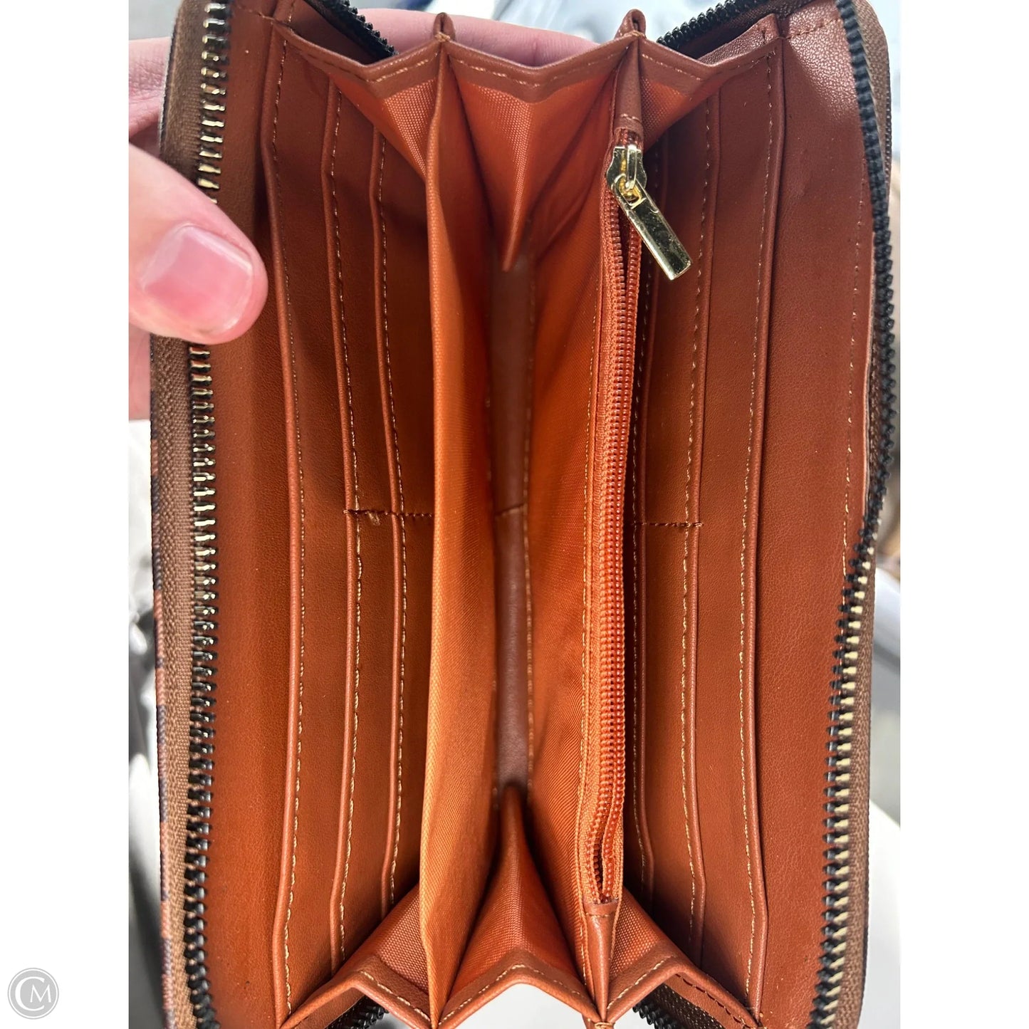 Wristlet By London Fog, Size: Medium