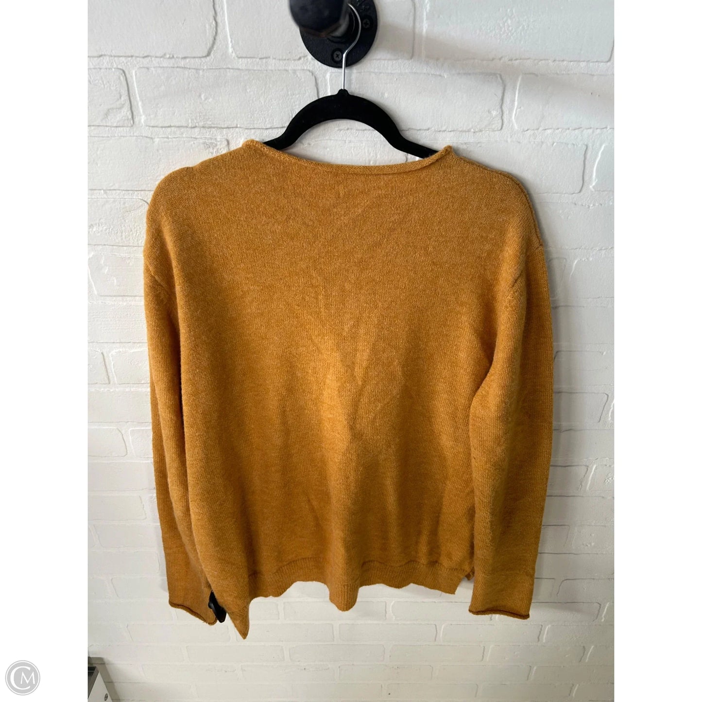 Sweater By Easel In Gold & White, Size: M