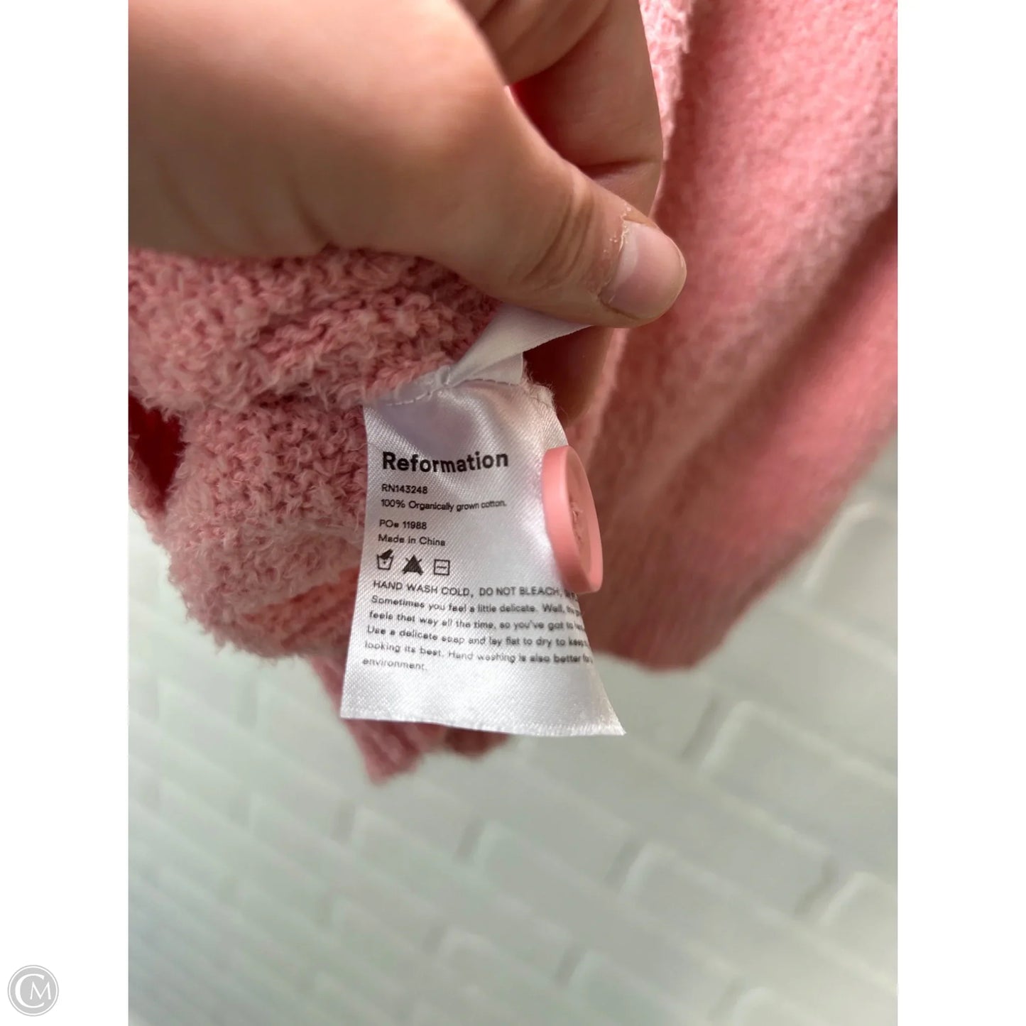 Sweater Short Sleeve By Reformation In Pink, Size: M