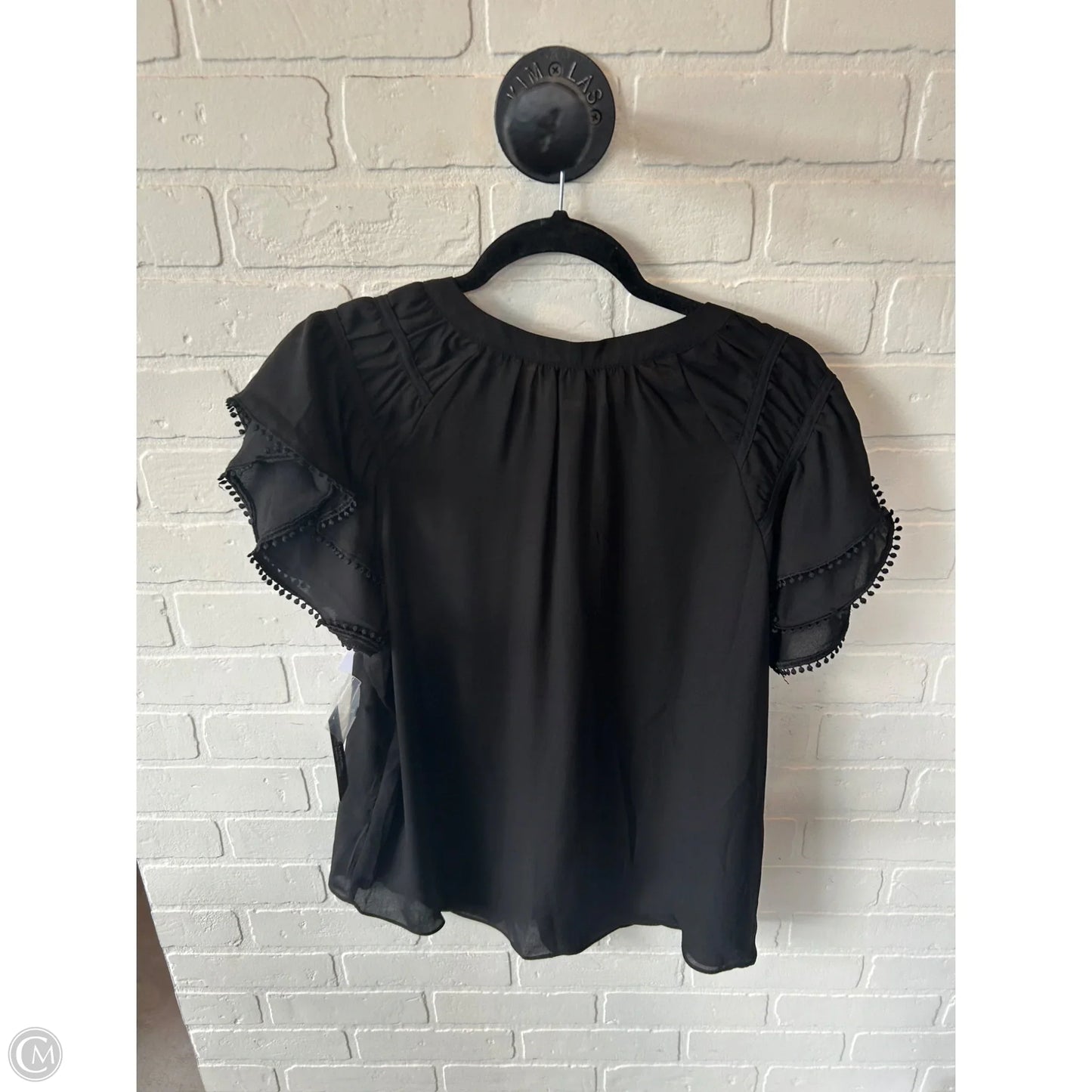 Top Short Sleeve By Zac And Rachel In Black, Size: L