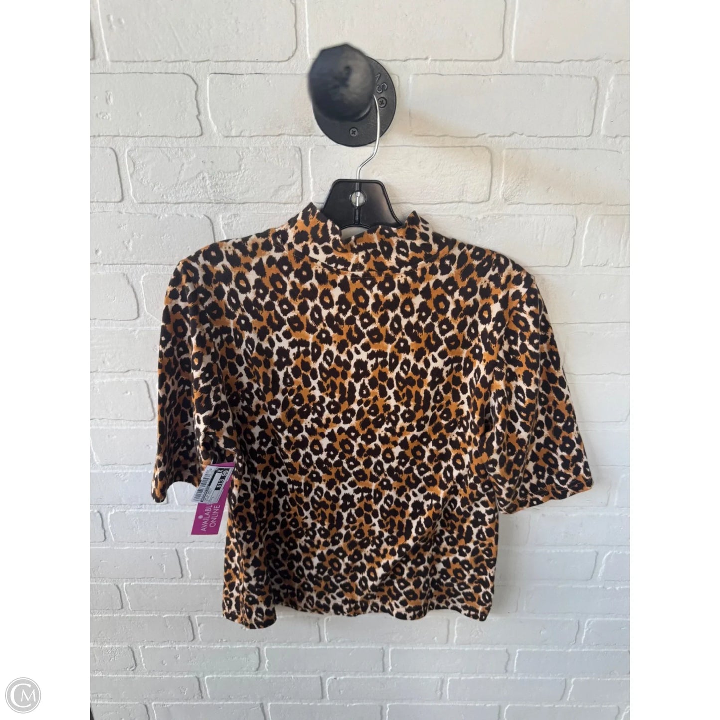 Top Short Sleeve Basic By Anthropologie In Animal Print, Size: S