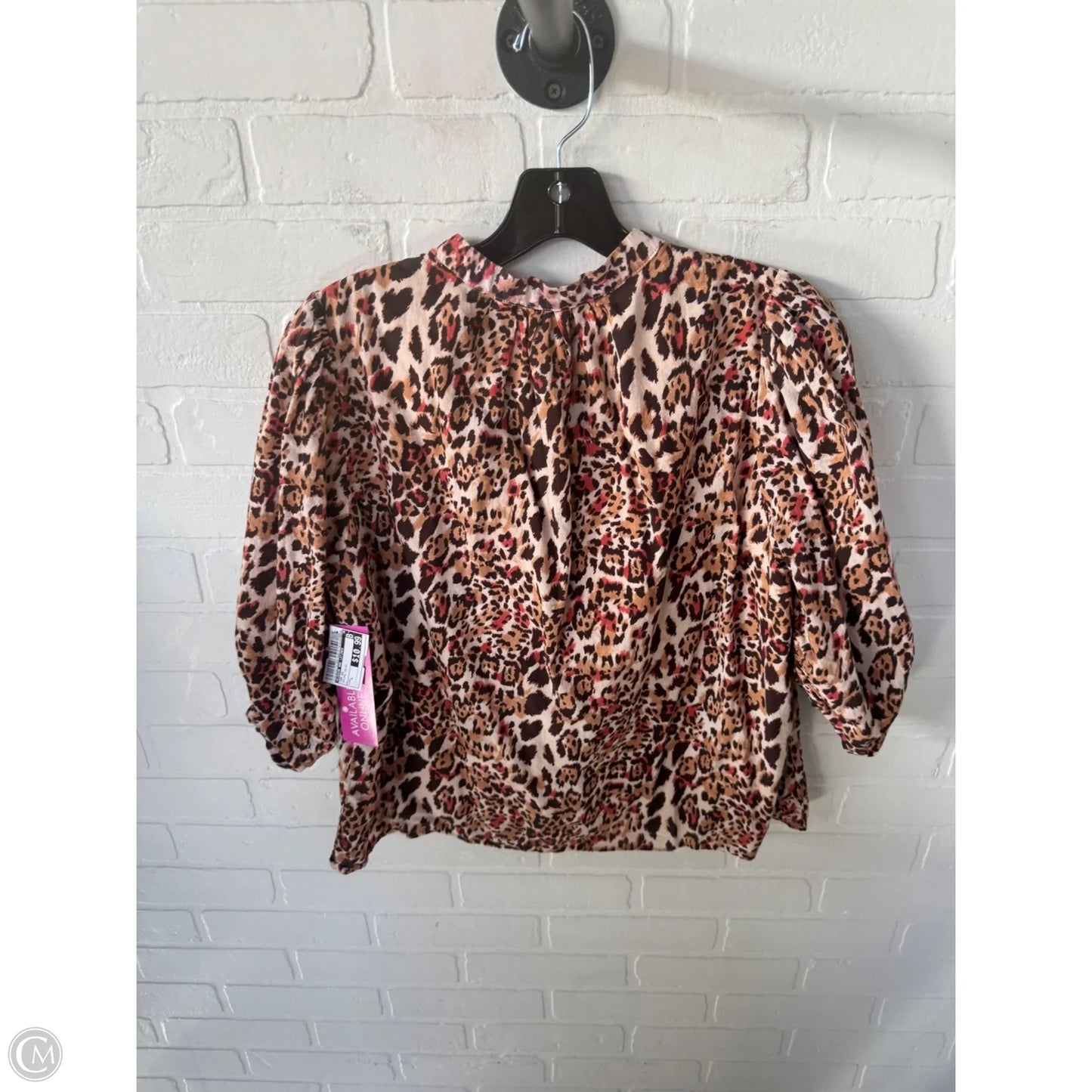 Top Short Sleeve By Gibson And Latimer In Animal Print, Size: L