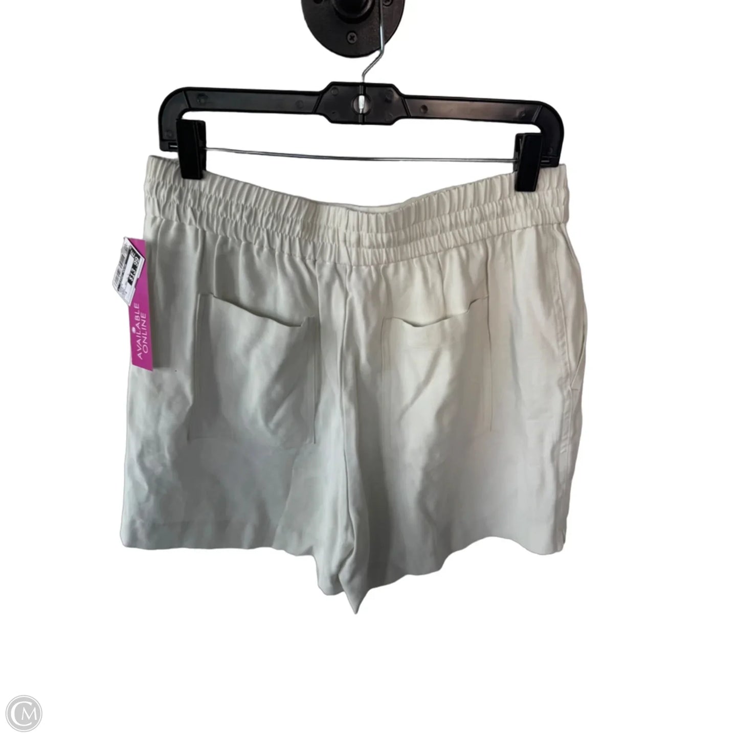 Shorts By Clothes Mentor In Cream, Size: 8