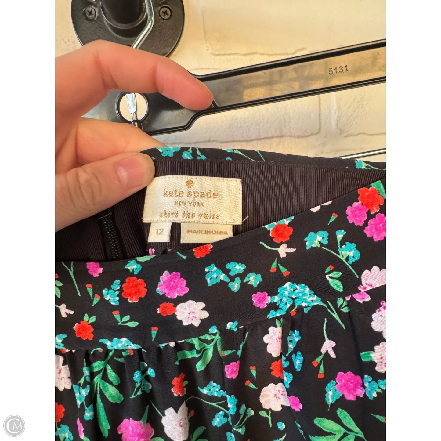 Skirt Designer By Kate Spade In Black & Pink, Size: 12