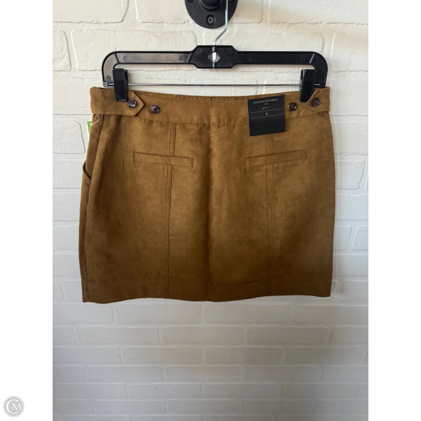 Skirt Mini & Short By Banana Republic In Tan, Size: 6