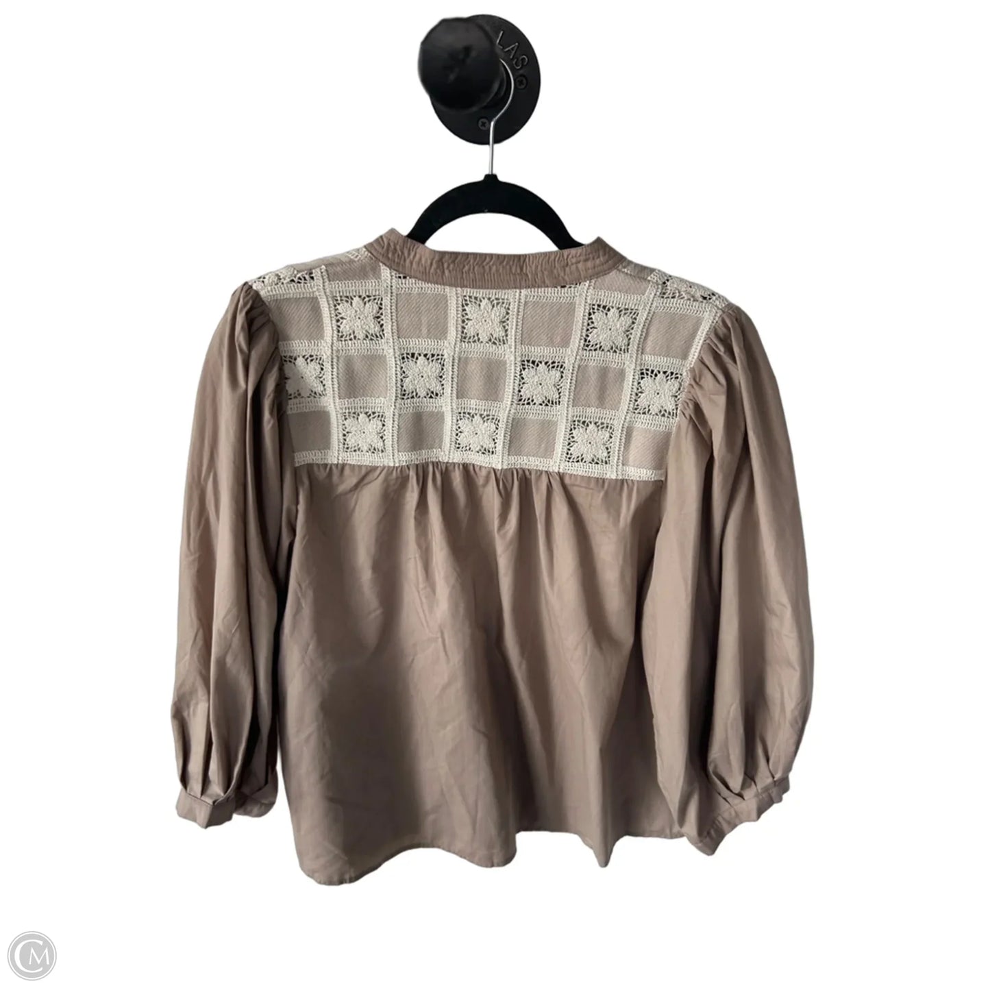 Top Long Sleeve By Entro In Tan, Size: Large
