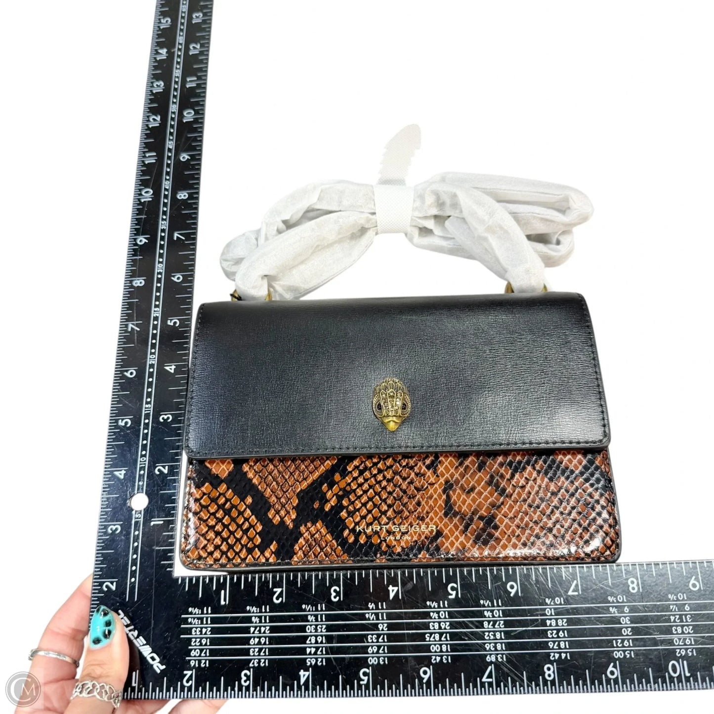 Crossbody Designer By Kurt Geiger, Size: Small