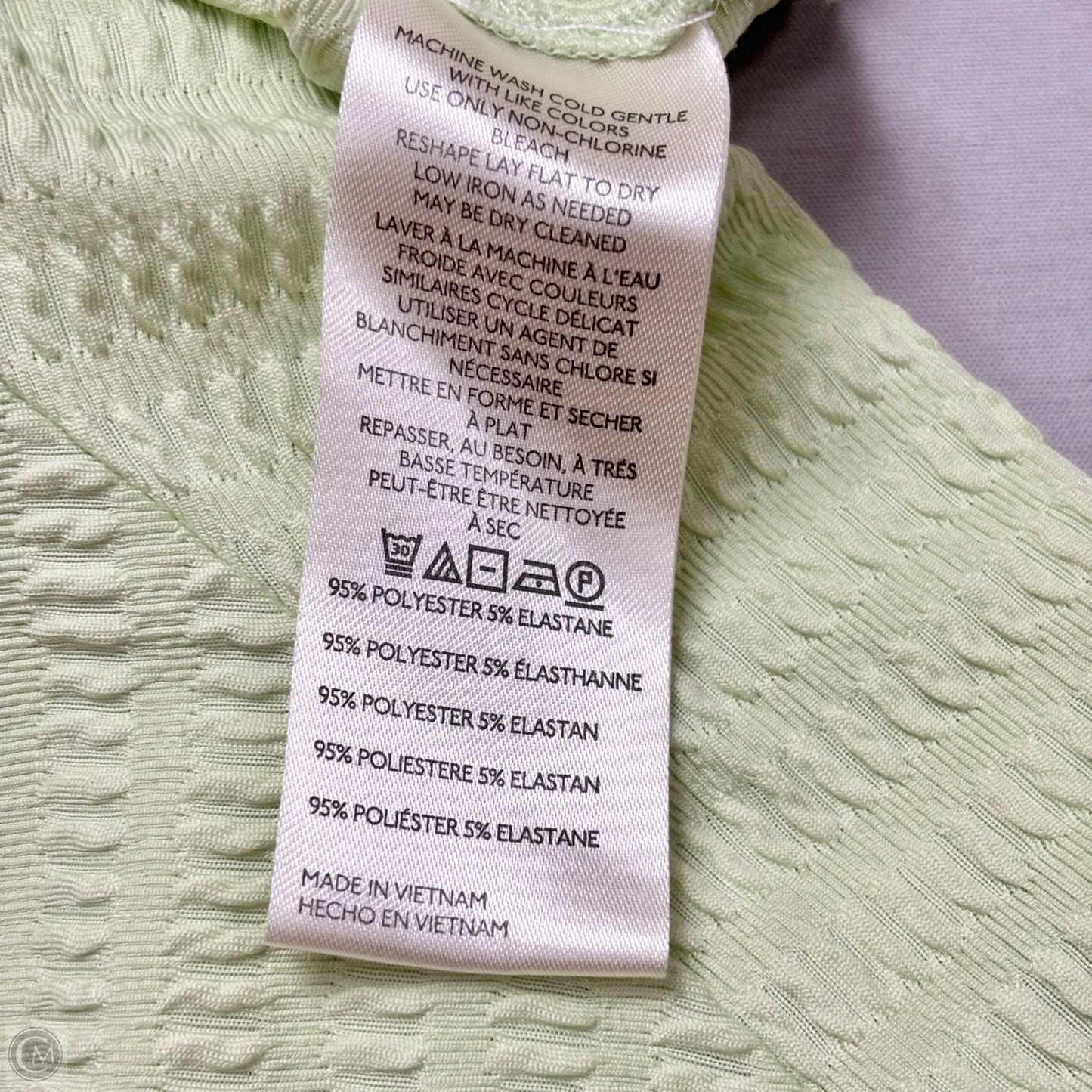 Top Short Sleeve By Anthropologie In Green, Size: S