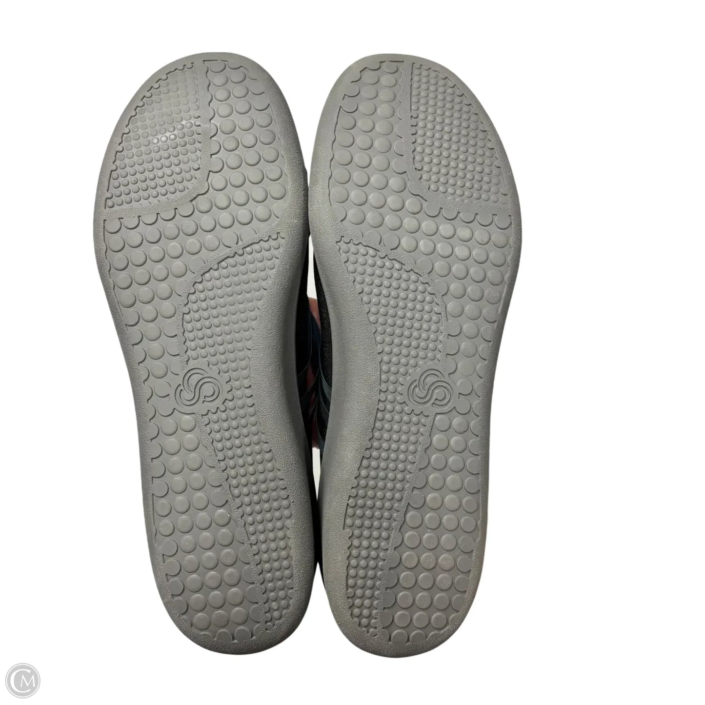 Shoes Flats By Clarks In Black & Grey, Size: 10