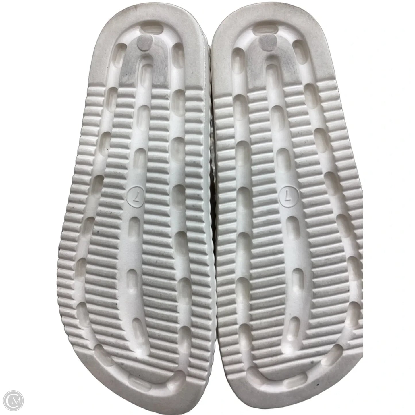 Sandals Flats By Shade & Shore In Beige, Size: 7
