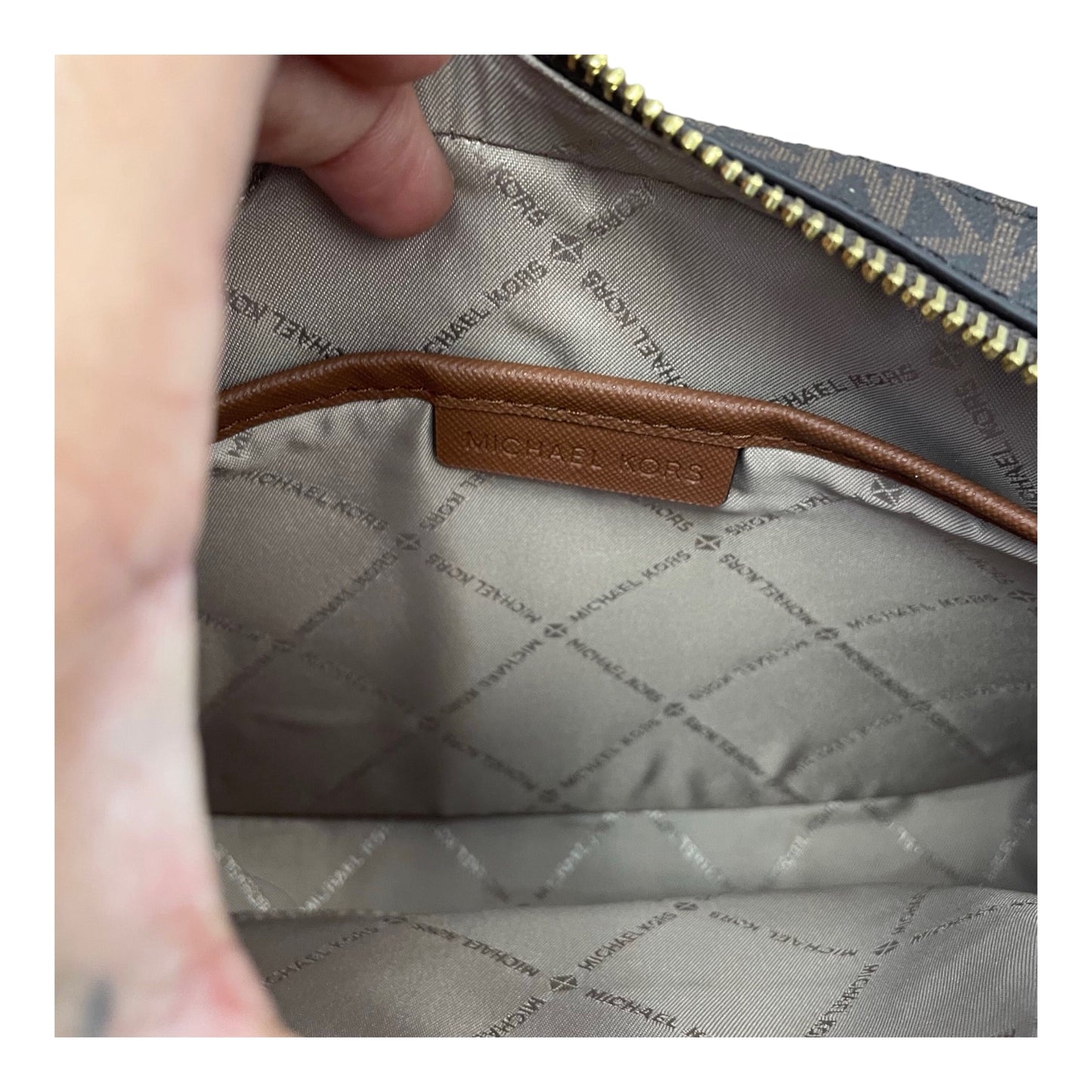 Crossbody Designer By Michael Kors Size: Medium