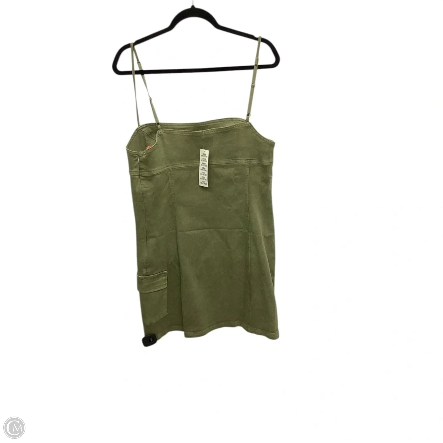 Dress Casual Short By Urban Outfitters In Green, Size: L