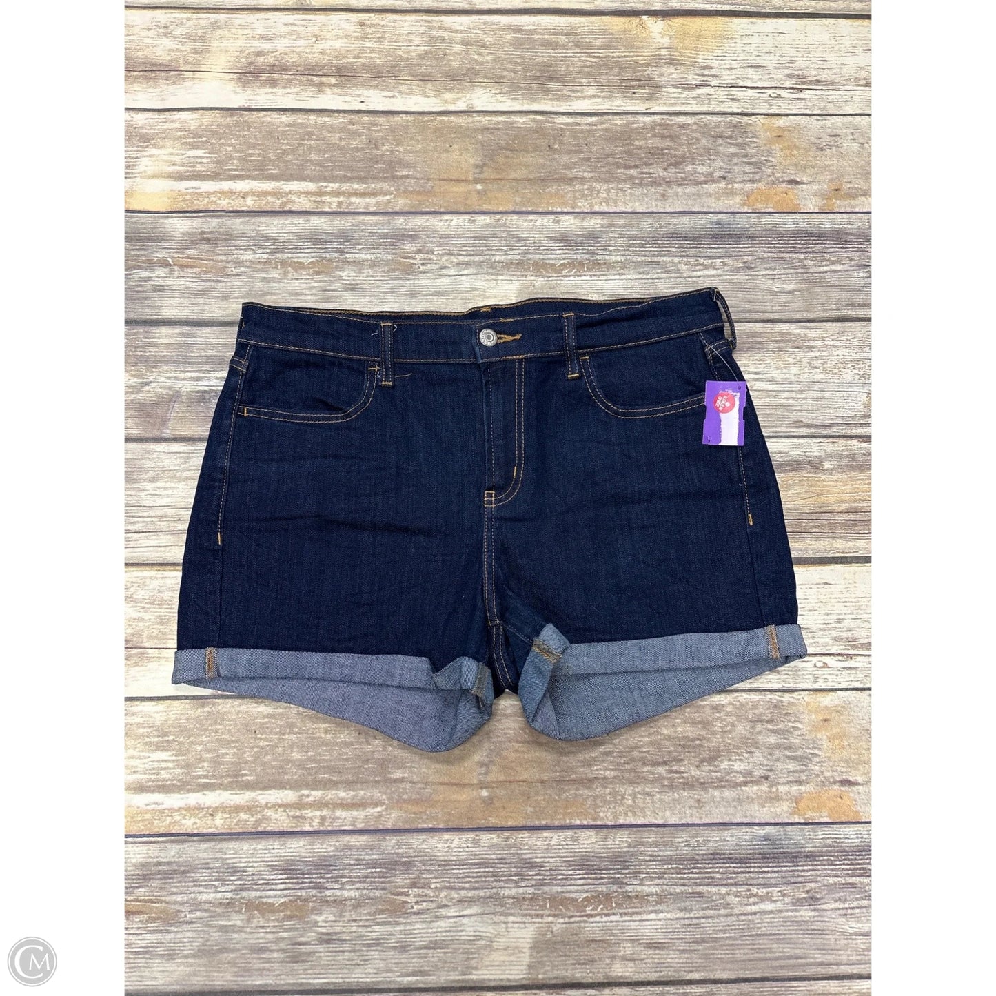 Shorts By Old Navy In Animal Print, Size: 10
