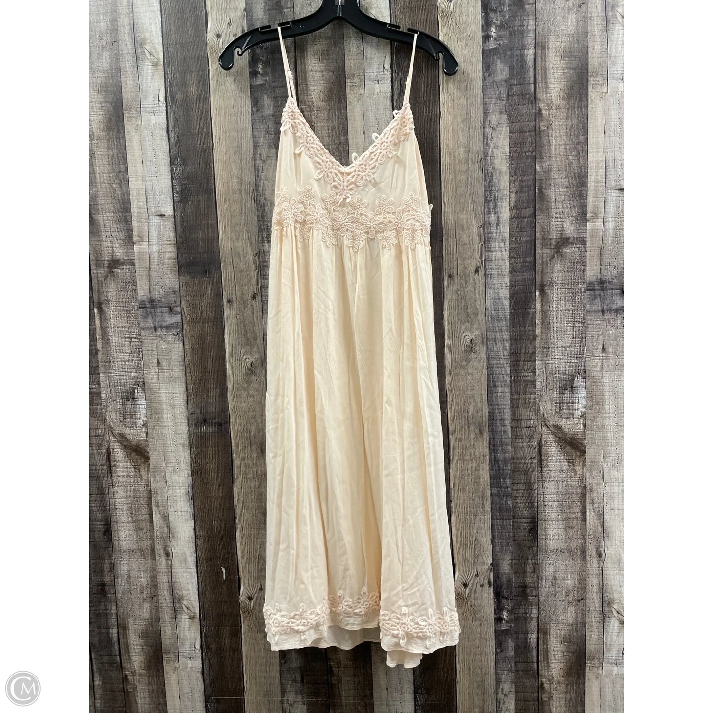 Dress Casual Midi By Forever 21 In Peach, Size: M