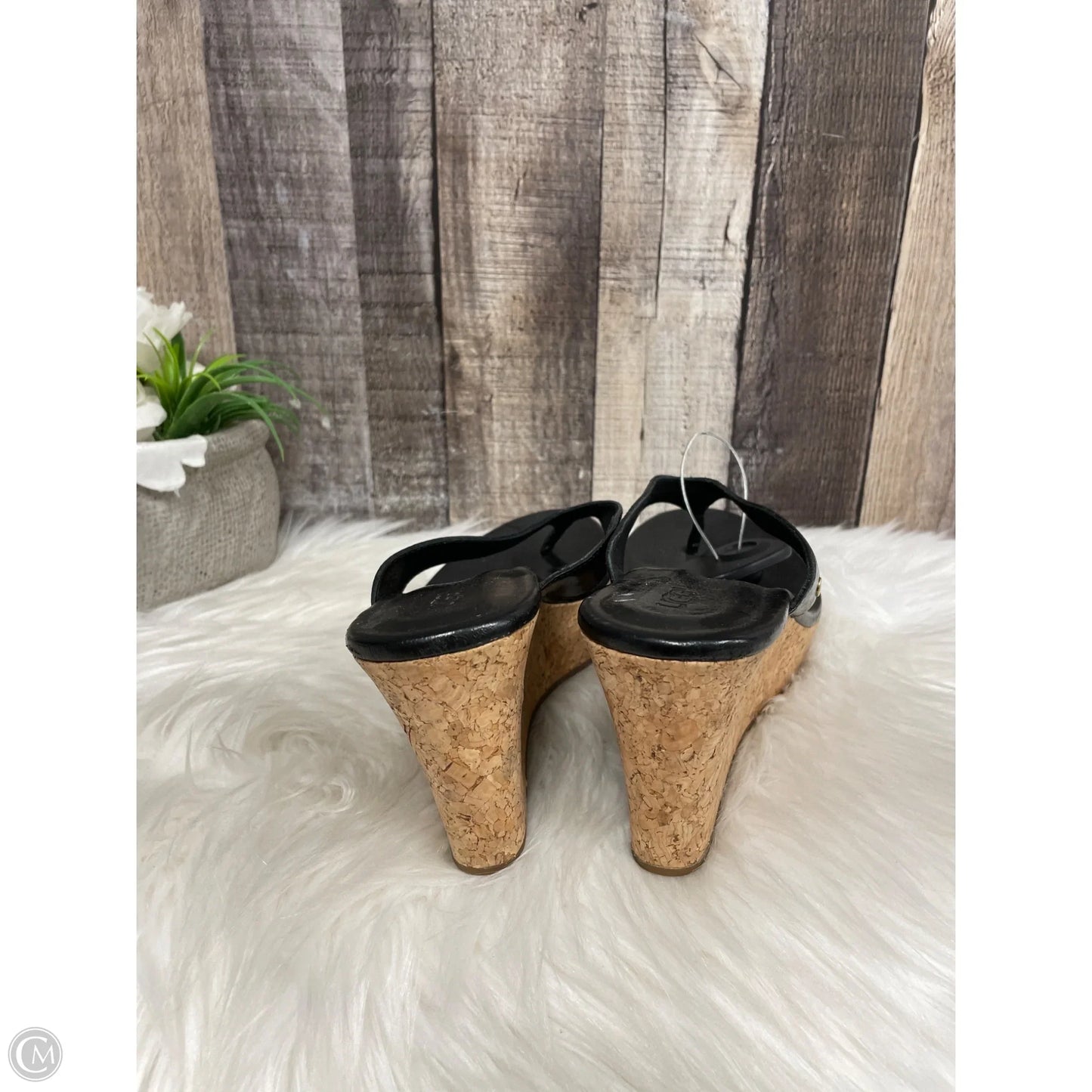 Sandals Designer By Ugg In Black, Size: 7