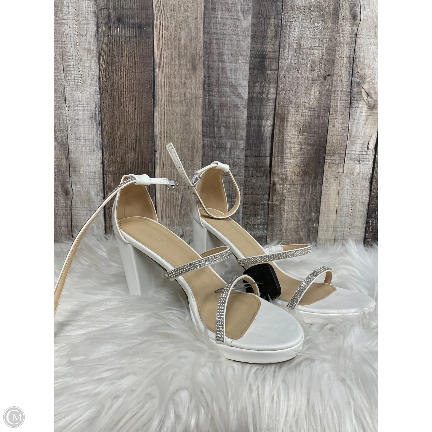 Sandals Heels Block By Charlotte Russe In White, Size: 7