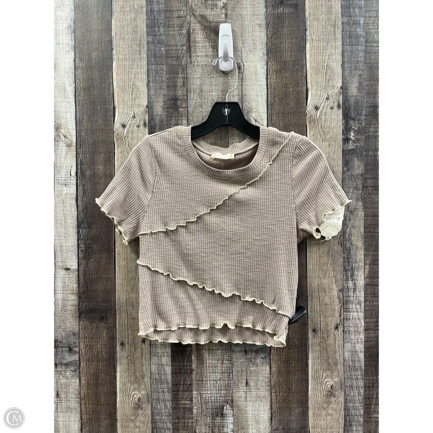 Top Short Sleeve By Altard State In Tan, Size: S