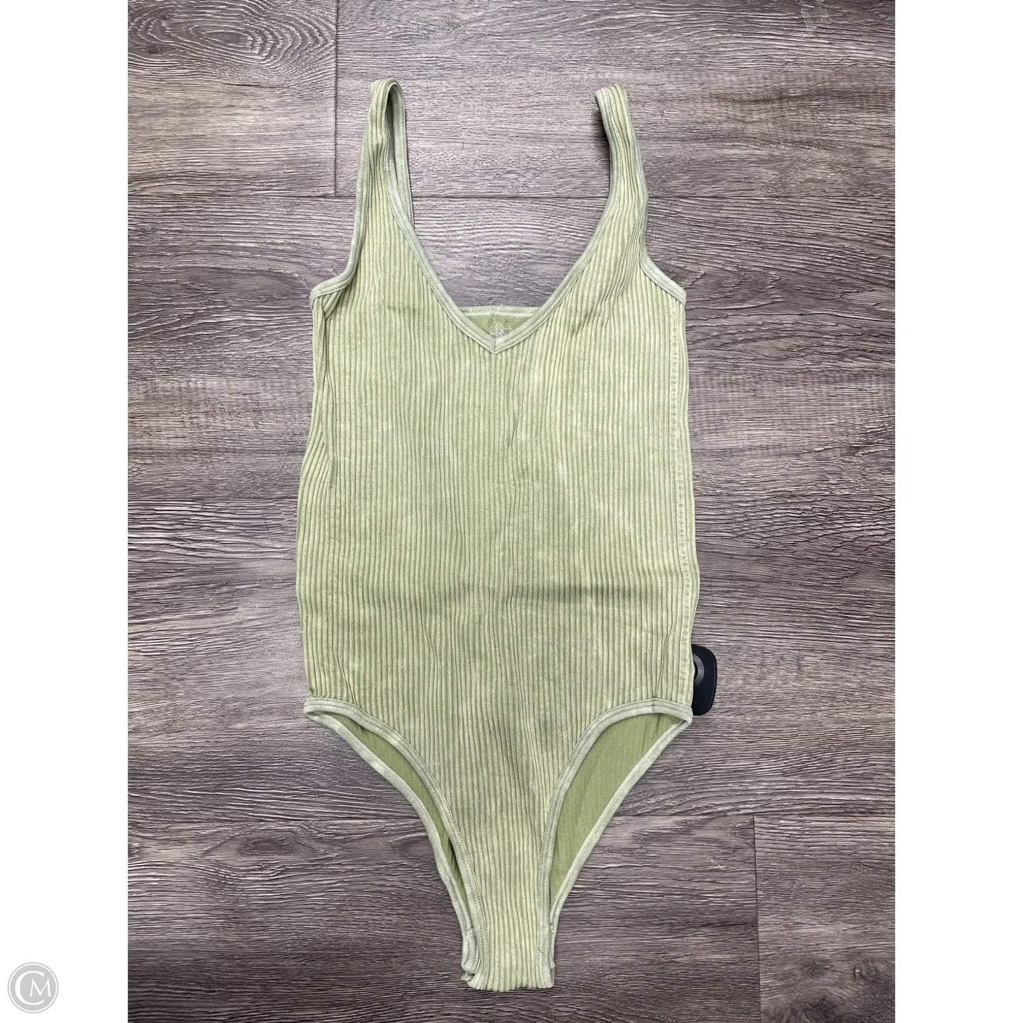 Top Sleeveless By Aura In Green, Size: S