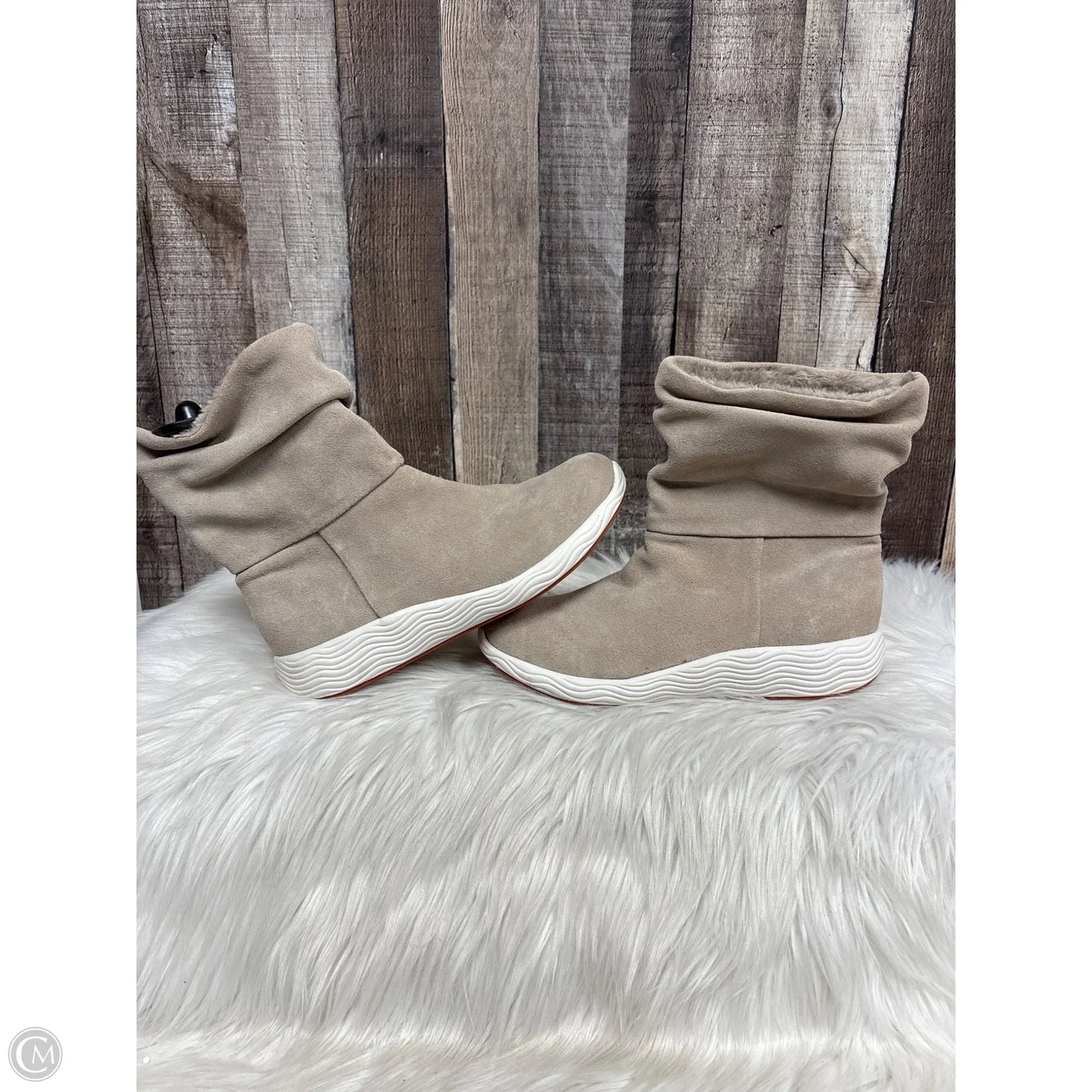 Boots Ankle Heels By Bare Traps In Tan, Size: 6.5