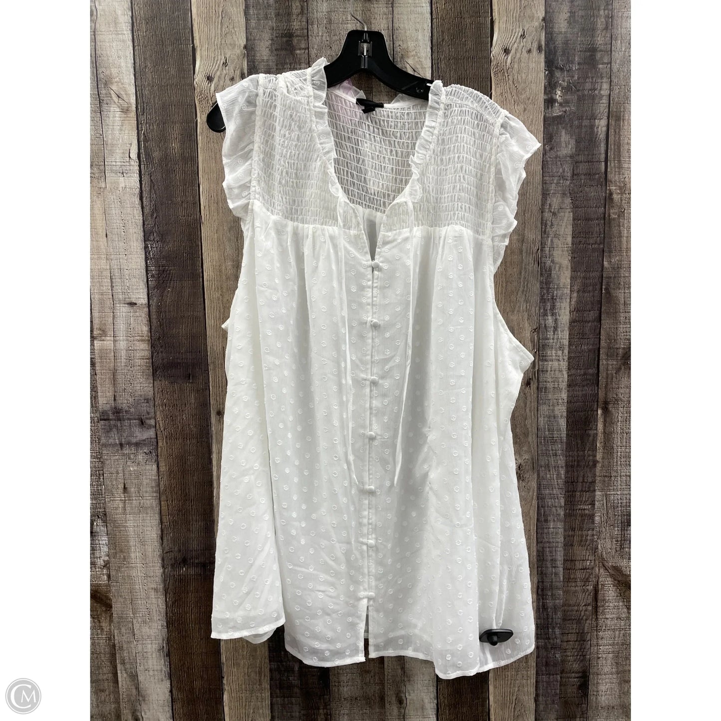 Top Sleeveless By Torrid In White, Size: 4x