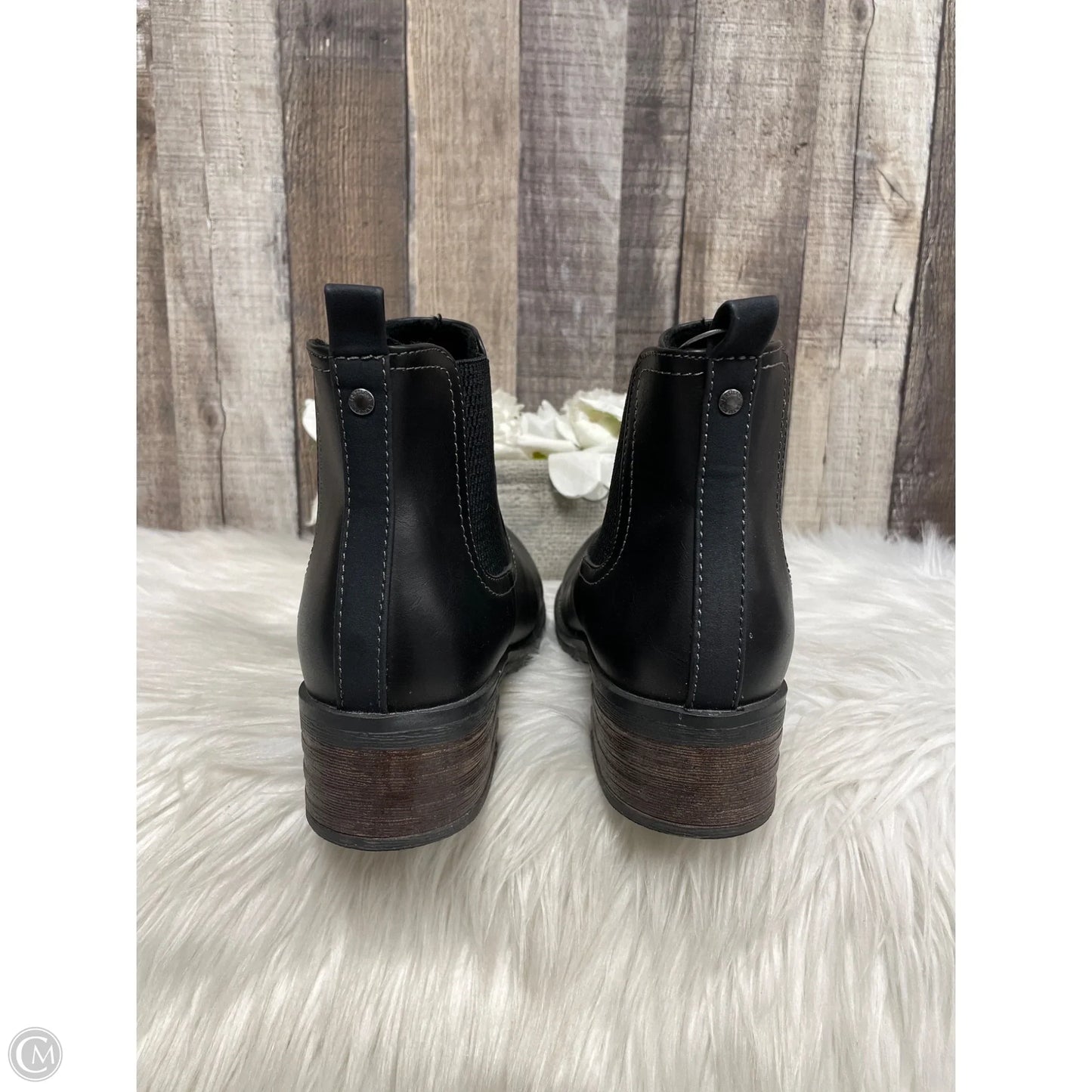 Boots Ankle Flats By Eastland In Black, Size: 7.5