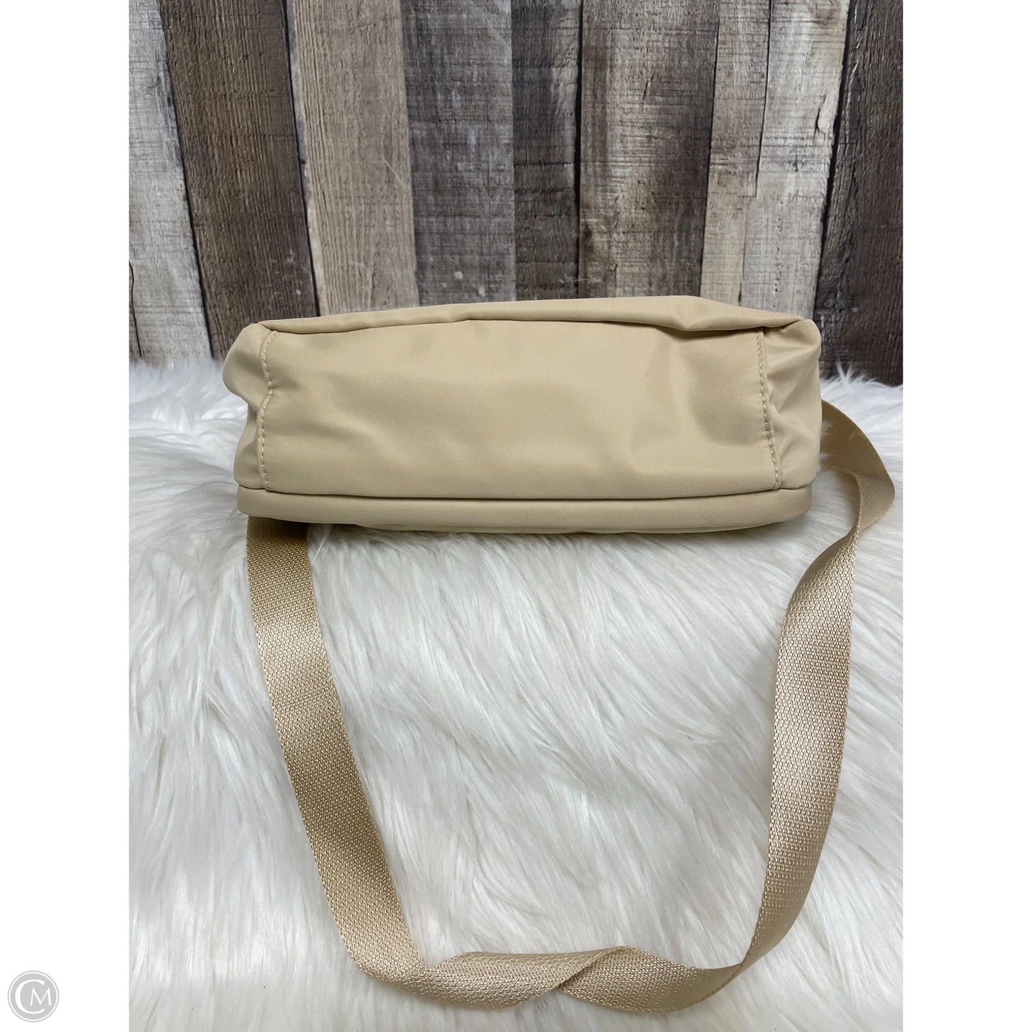 Crossbody By Baggallini, Size: Medium