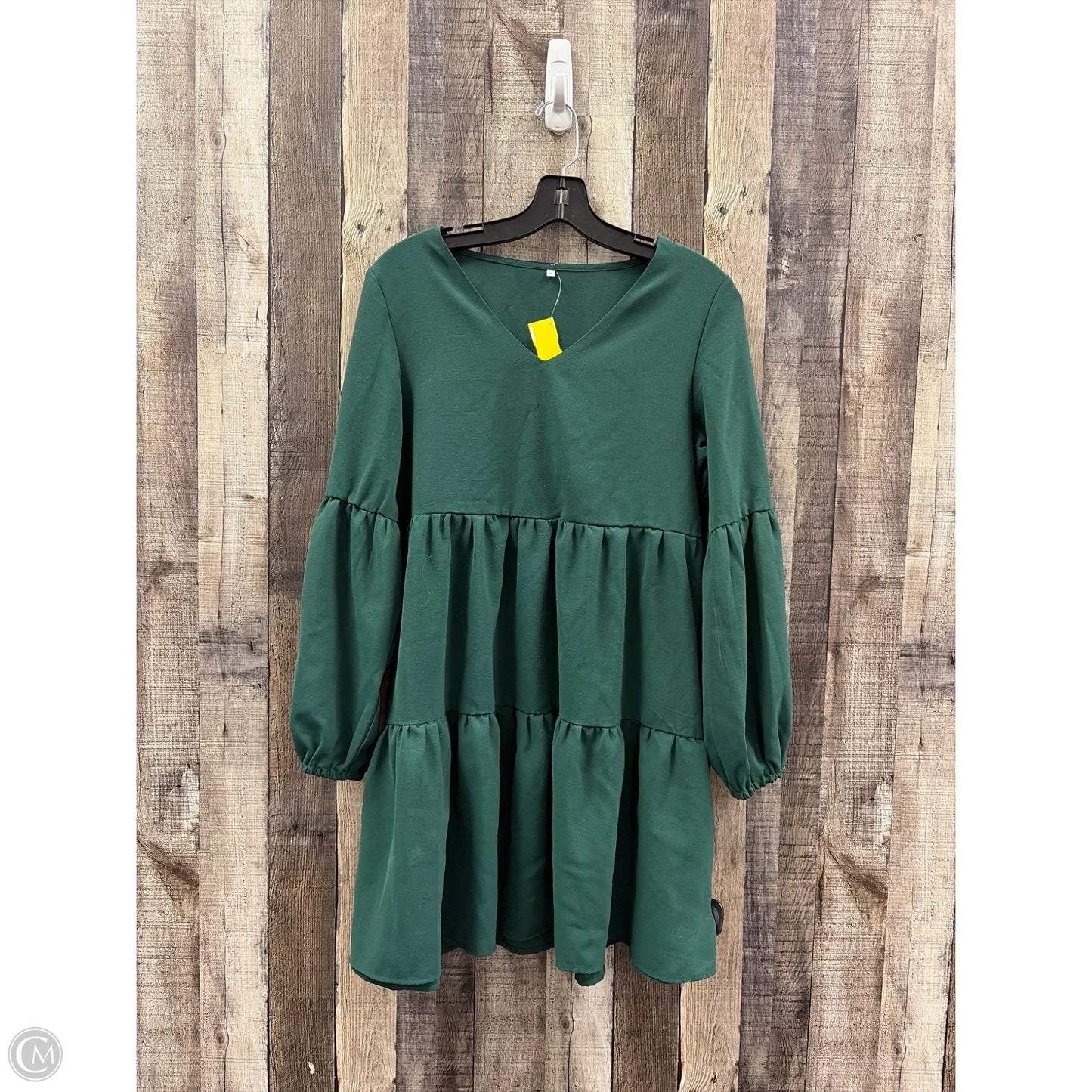 Dress Casual Short By Cmf In Green, Size: S