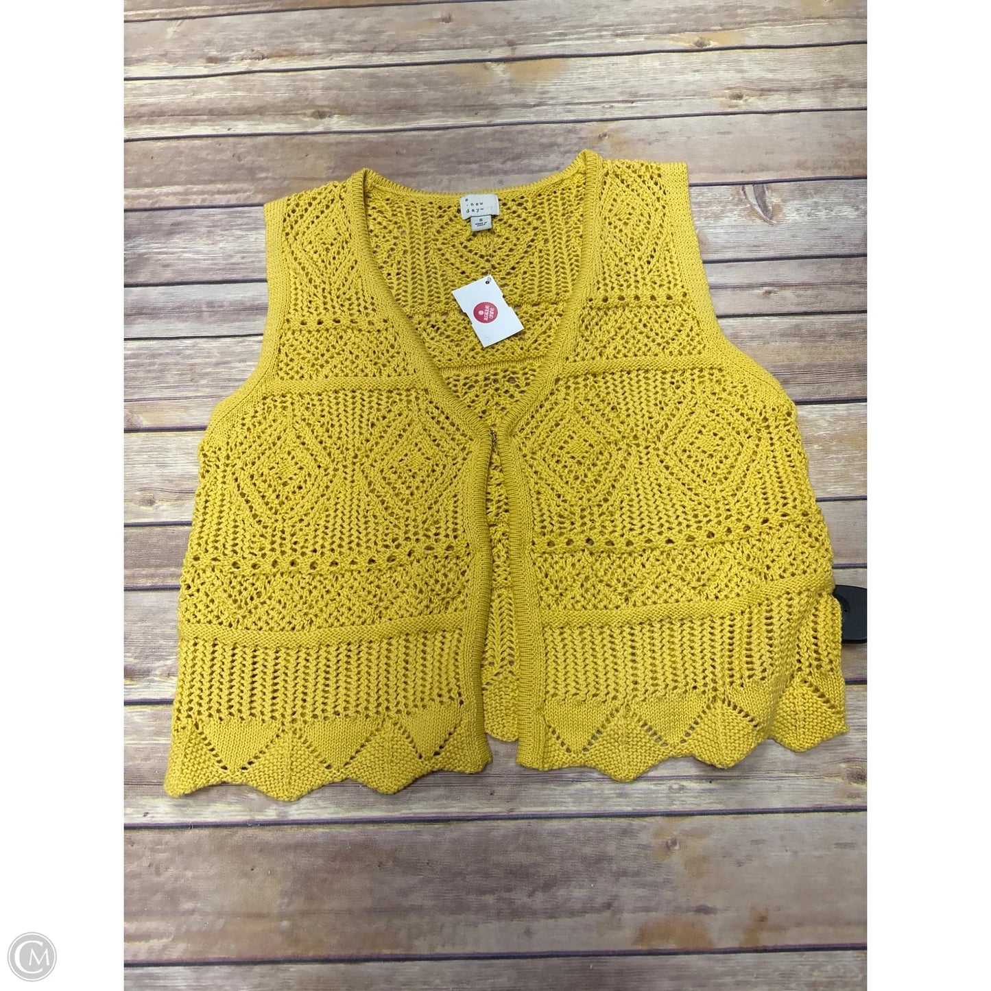 Vest Sweater By A New Day In Yellow, Size: S