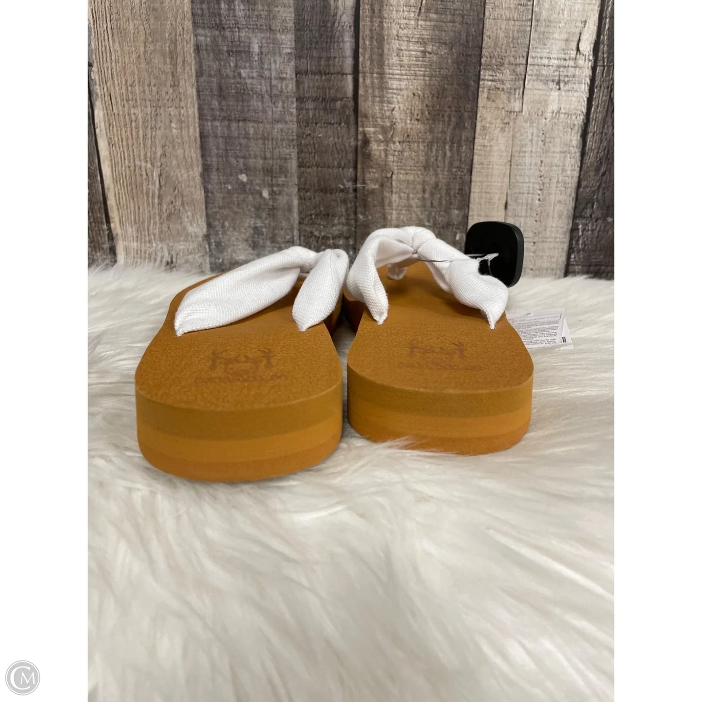 Sandals Flats By Cme In White, Size: 8