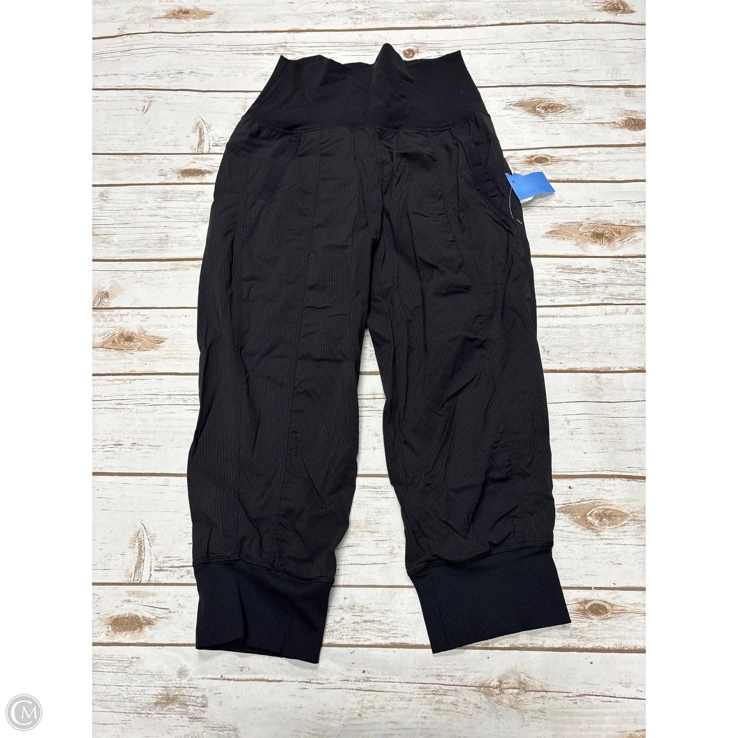 Athletic Capris By Lululemon In Black, Size: 4