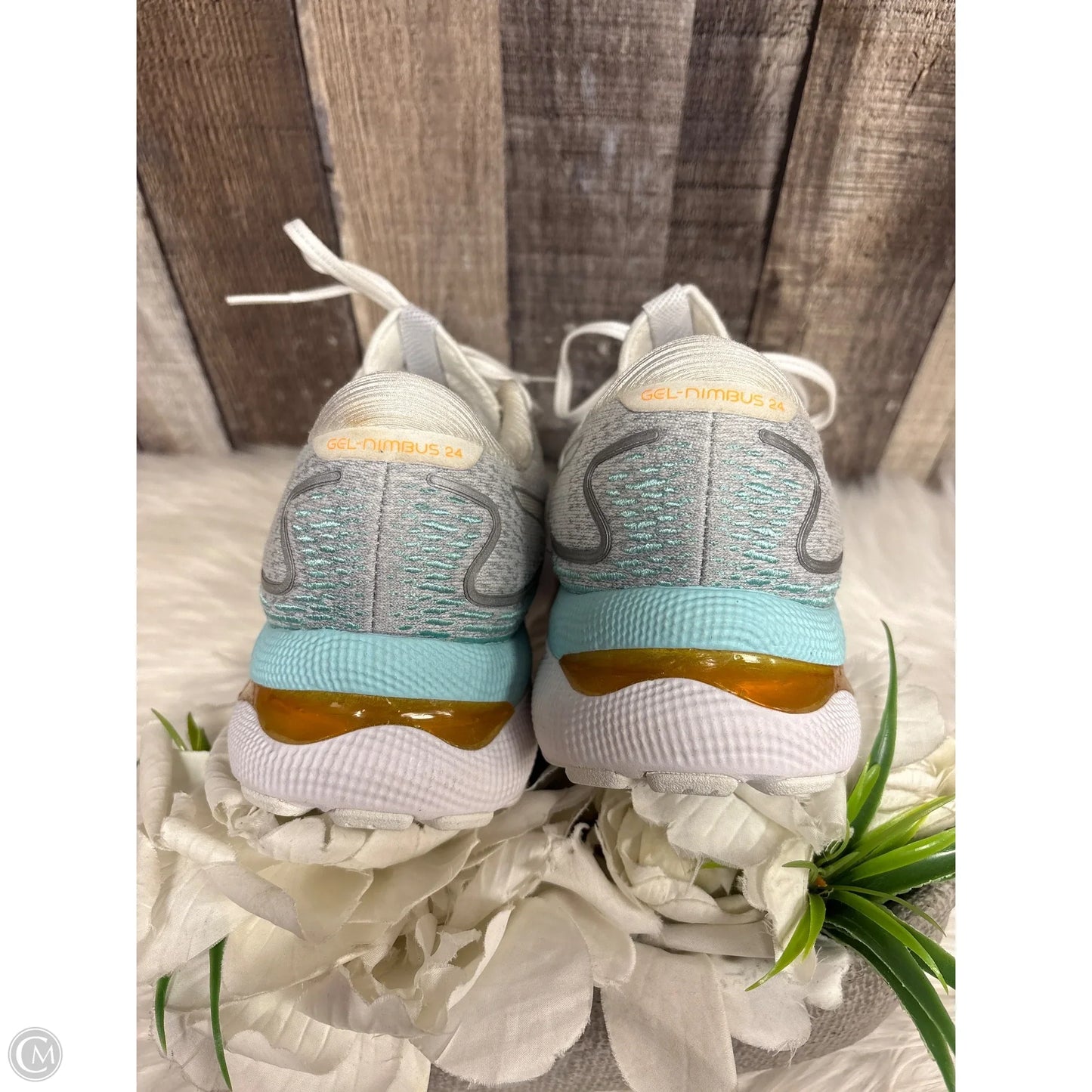 Shoes Athletic By Asics In White, Size: 10