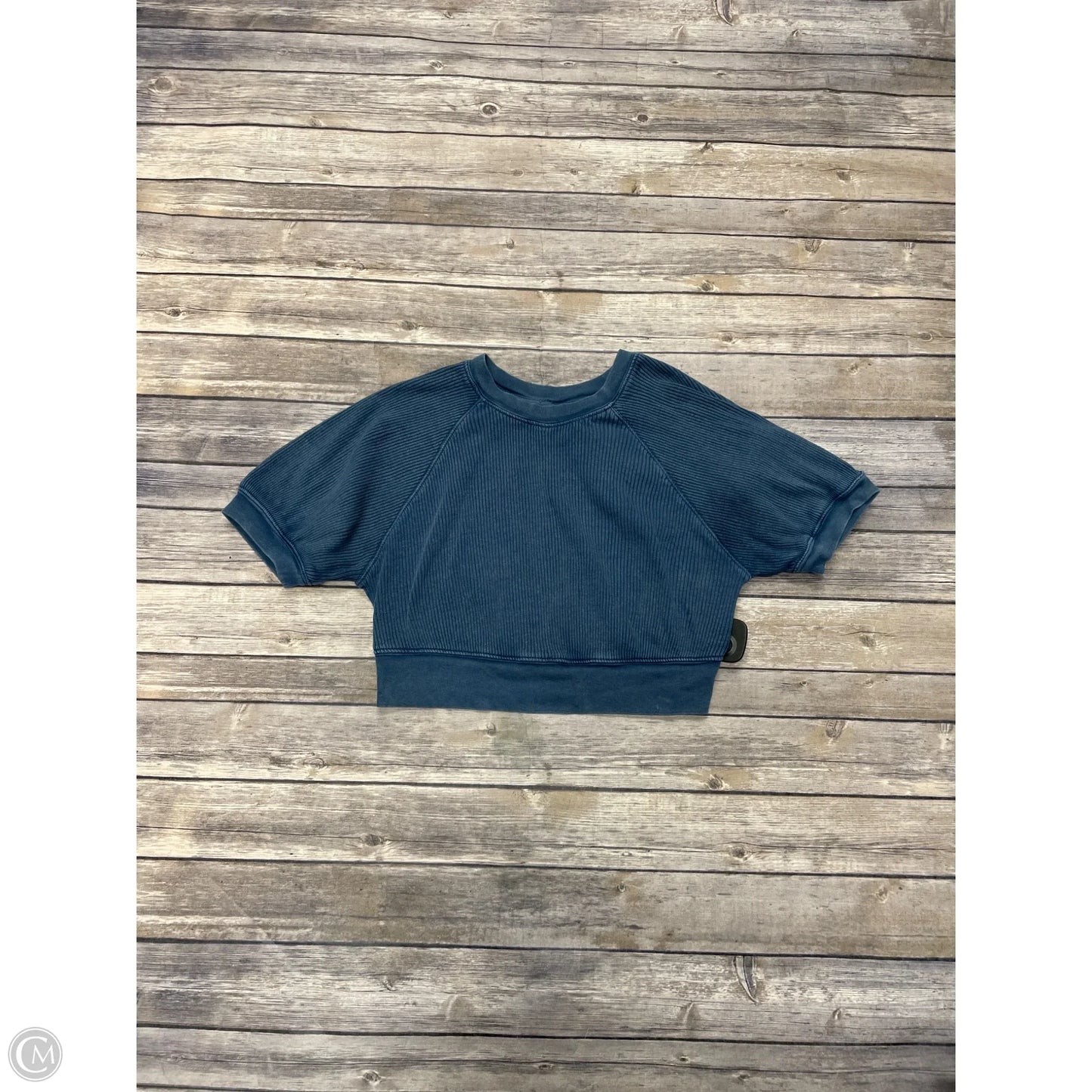 Top Short Sleeve By Urban Outfitters In Blue, Size: S