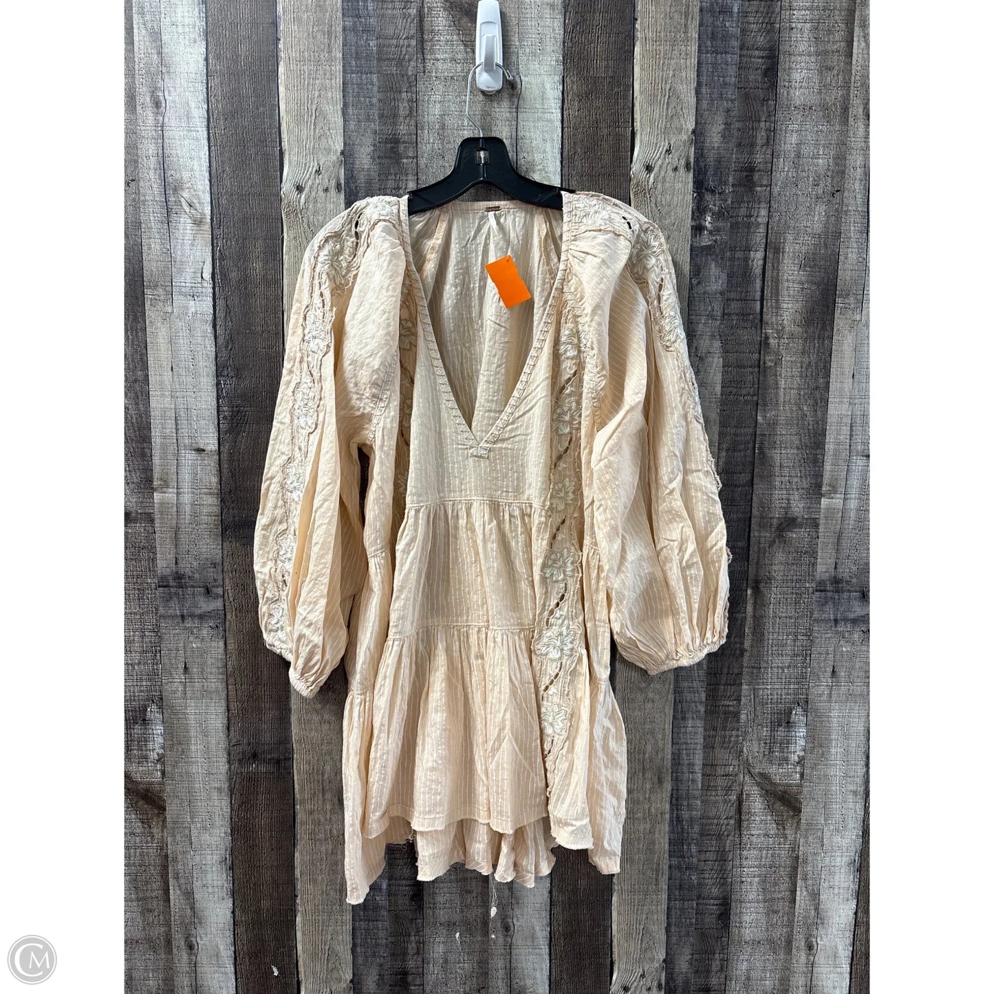 Dress Casual Short By Free People In Peach, Size: M