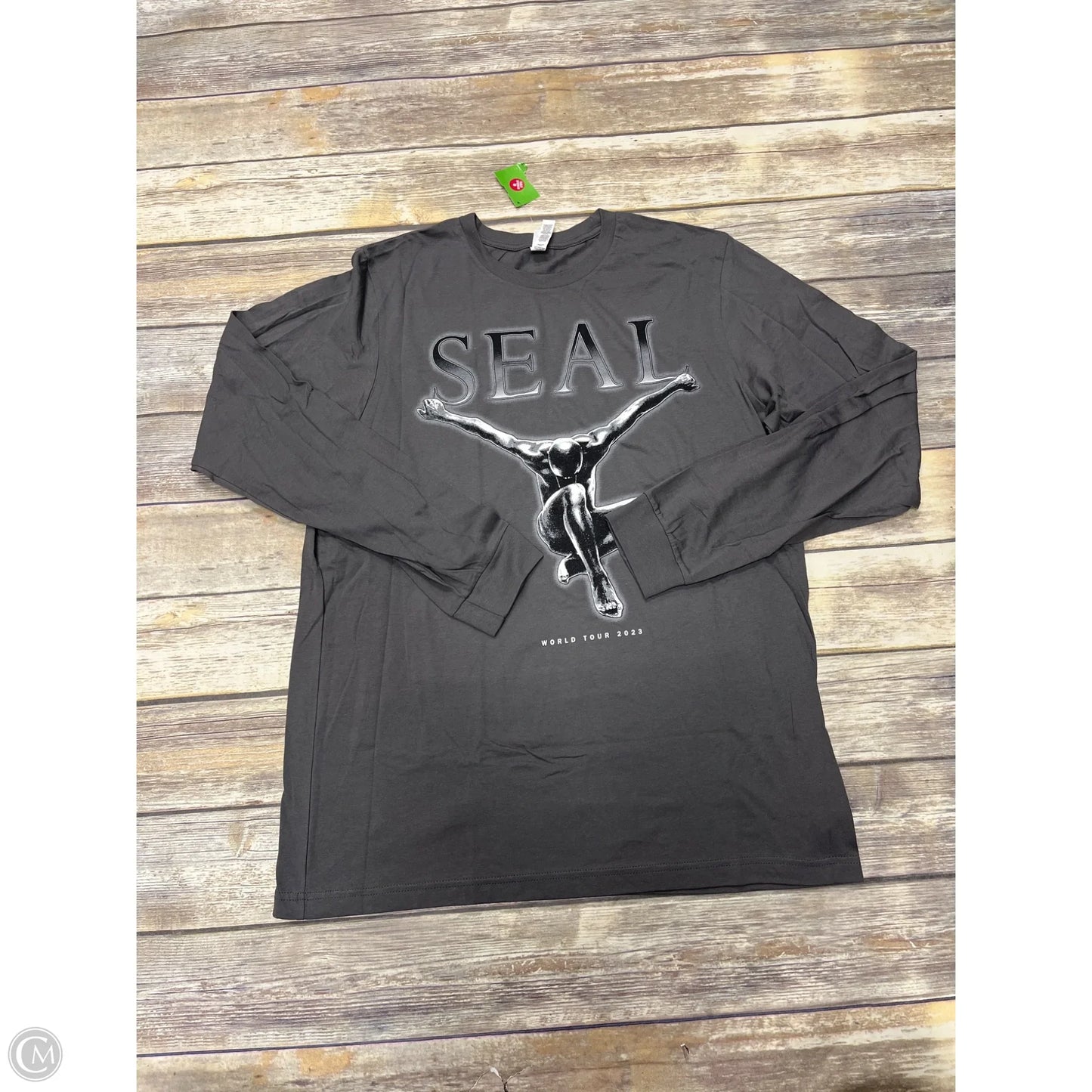 Top Long Sleeve By Bella + Canvas In Grey, Size: Xl