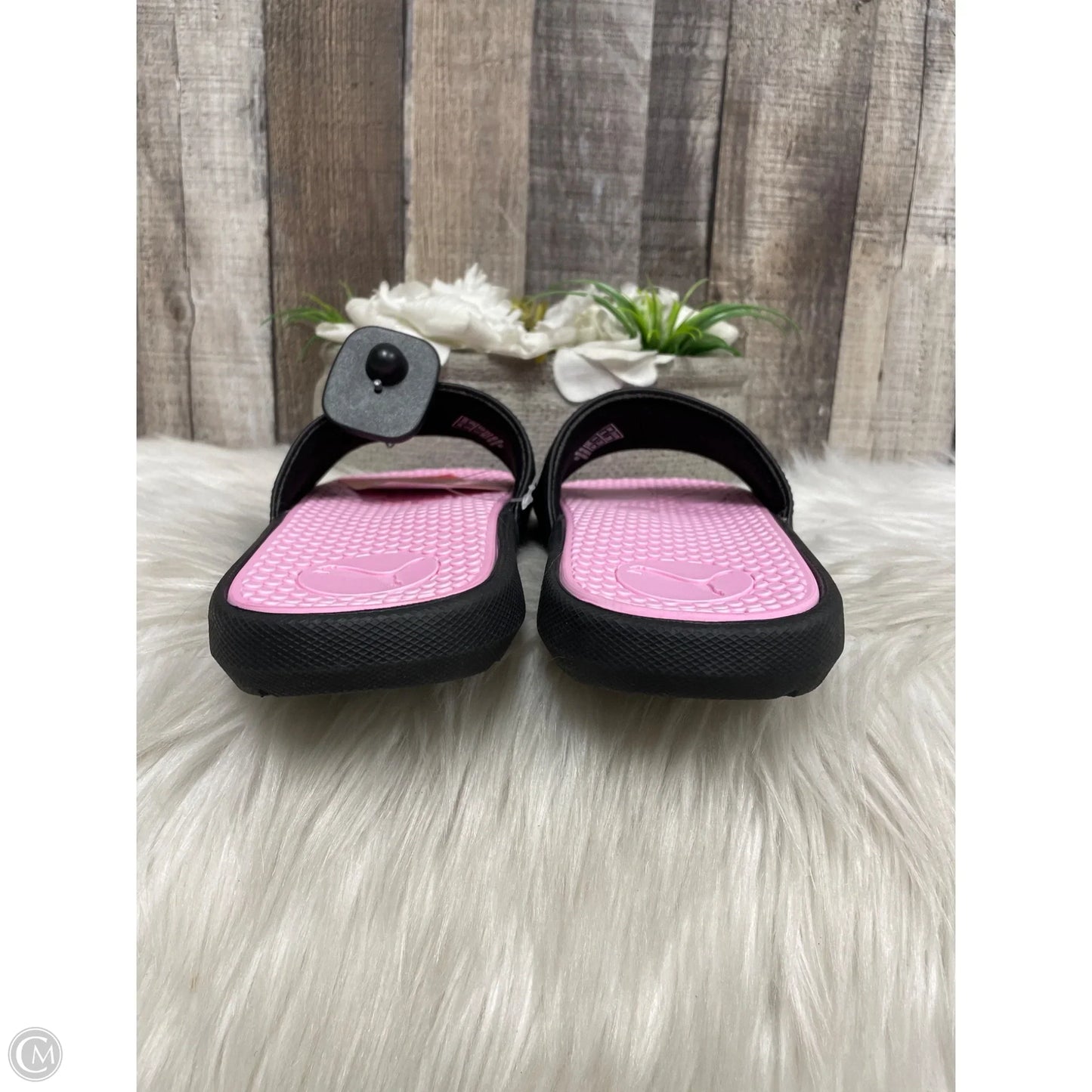 Sandals Sport By Puma In Black & Pink, Size: 8