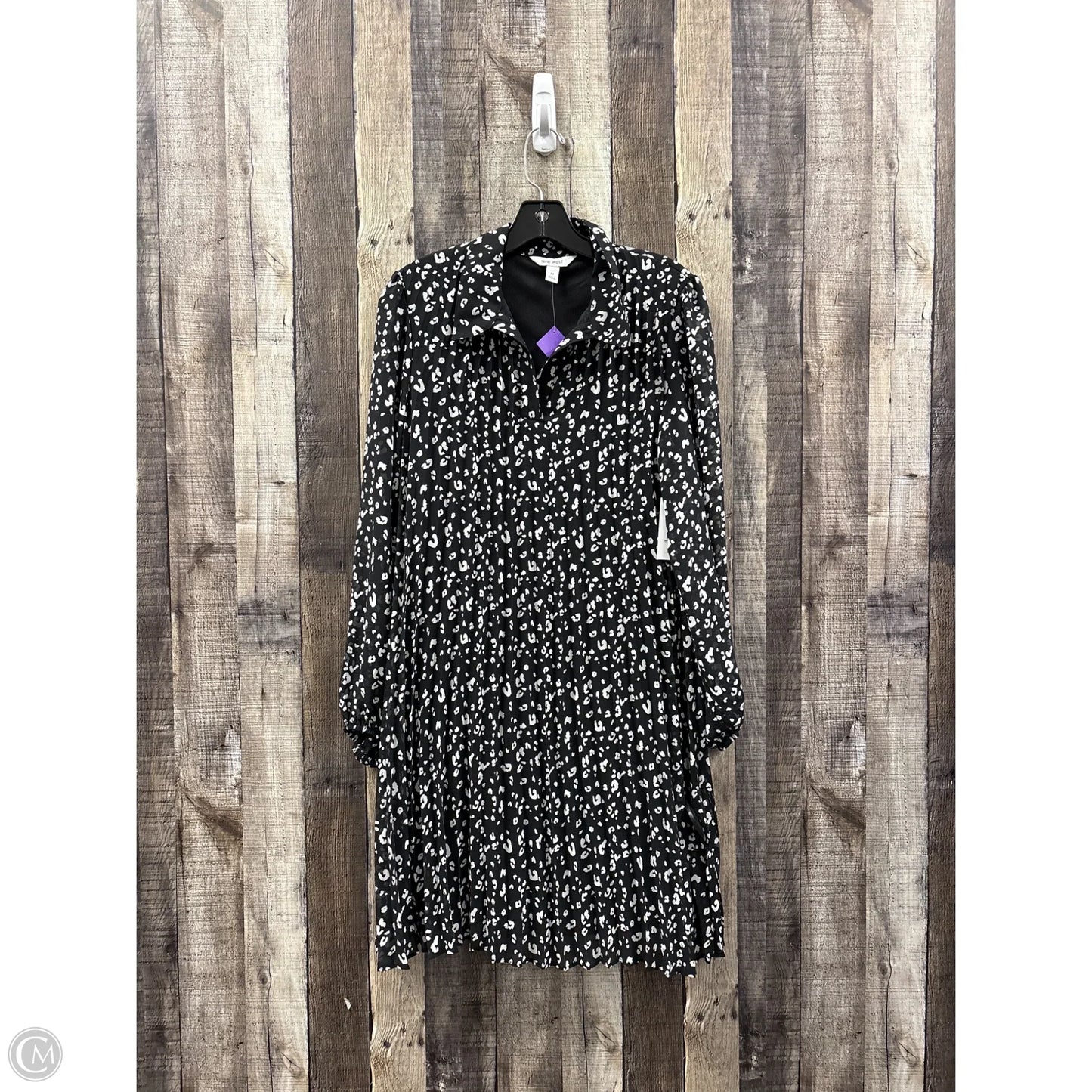 Dress Casual Short By Nine West In Black & White, Size: M