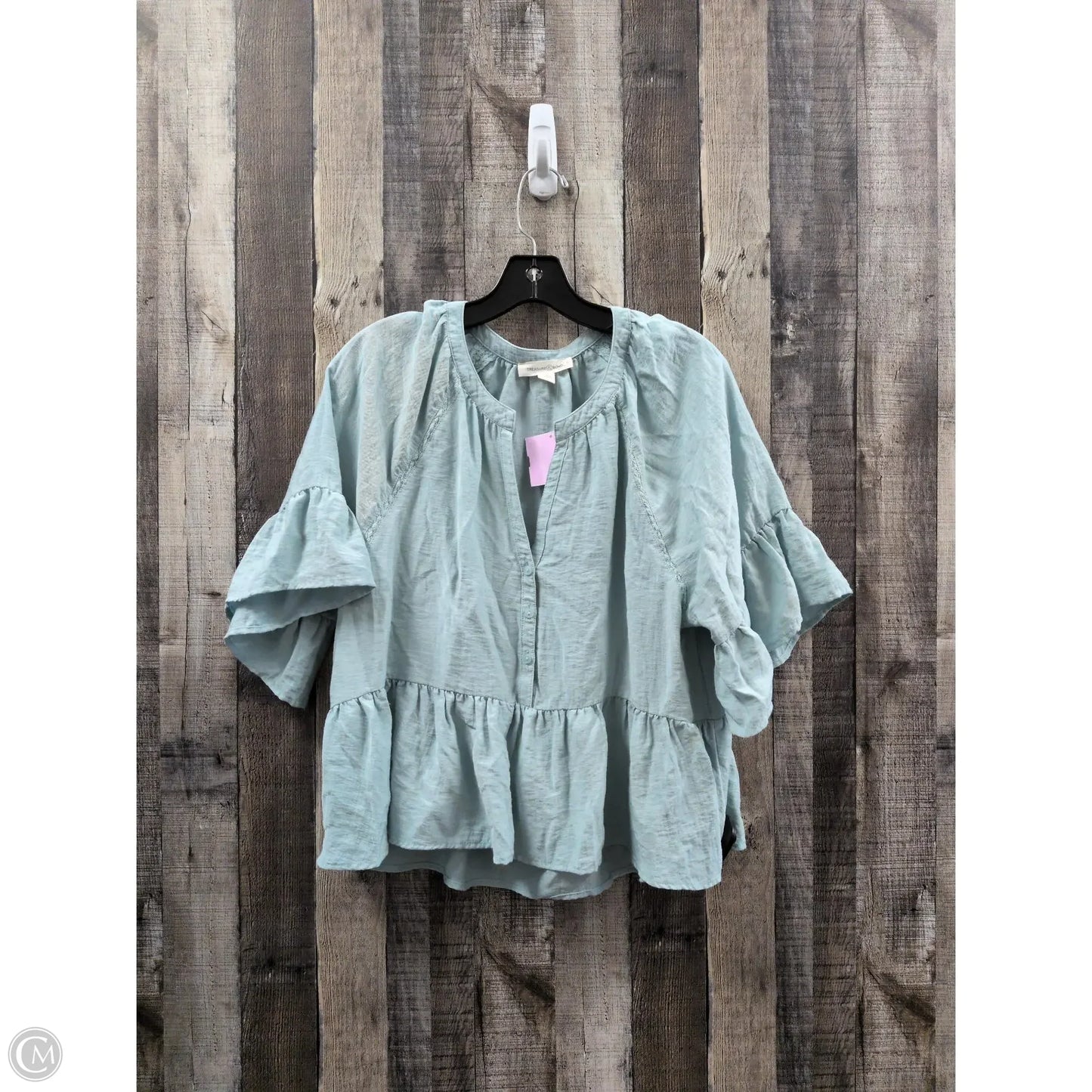 Top Short Sleeve By Treasure And Bond In Green, Size: M
