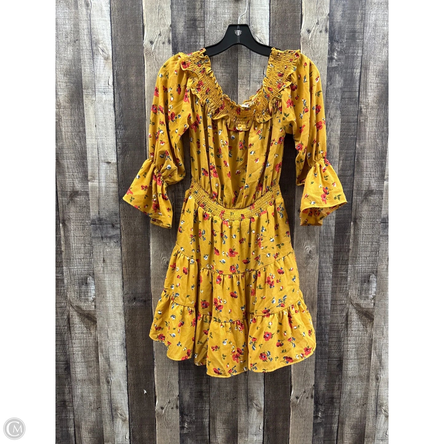 Dress Casual Short By Entro In Yellow, Size: M