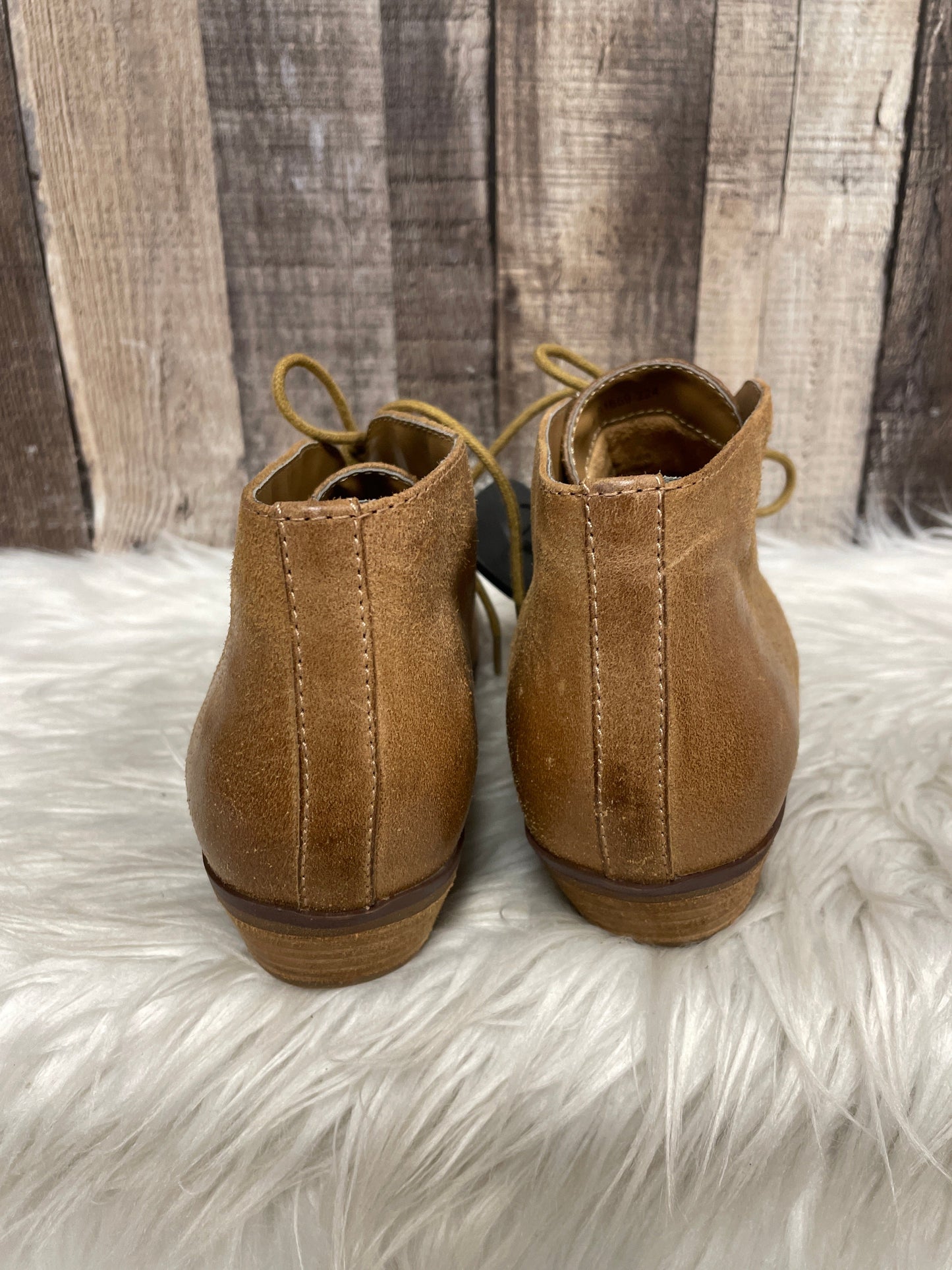 Boots Ankle Heels By Cme Size: 7